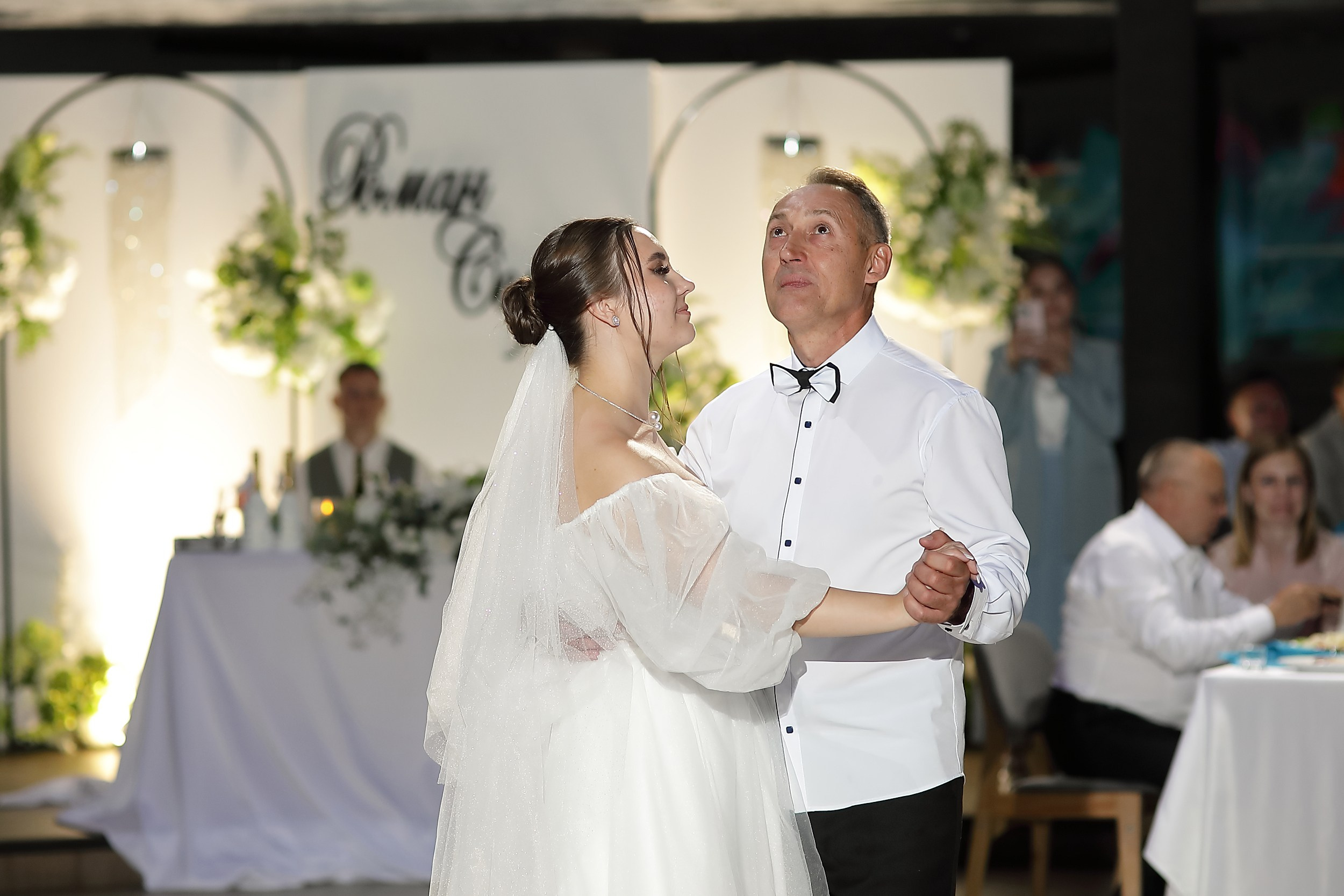 Роман и Софья. Свадебный и семейный фотограф и видеограф в Екатеринбурге Полянские Тимур и Анастасия