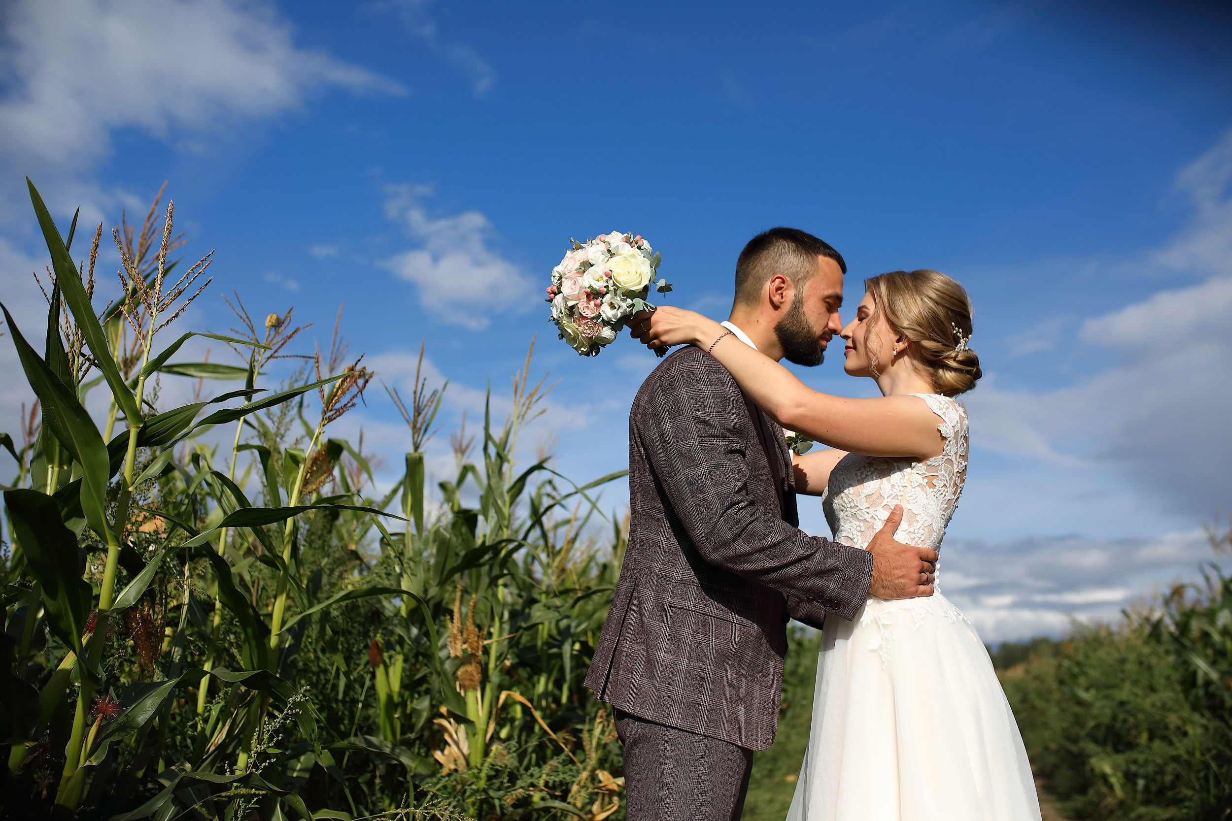 Свадебная фотосессия Дмитрия и Яны. Свадебный и семейный фотограф и видеограф в Екатеринбурге Полянские Тимур и Анастасия
