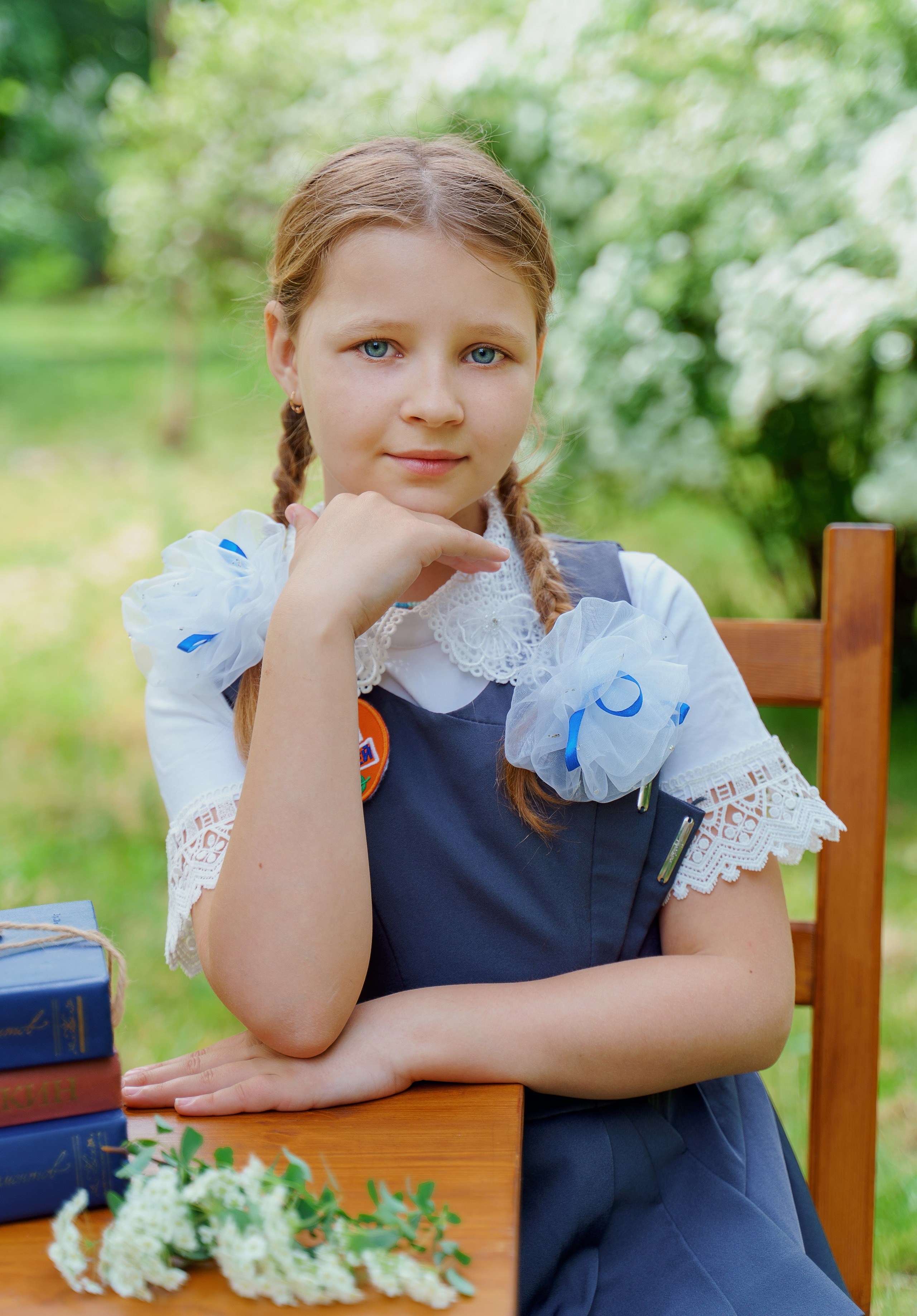 Дизайн «Лайт». Стильные выпускные альбомы и индивидуальные фотосессии в Таганроге