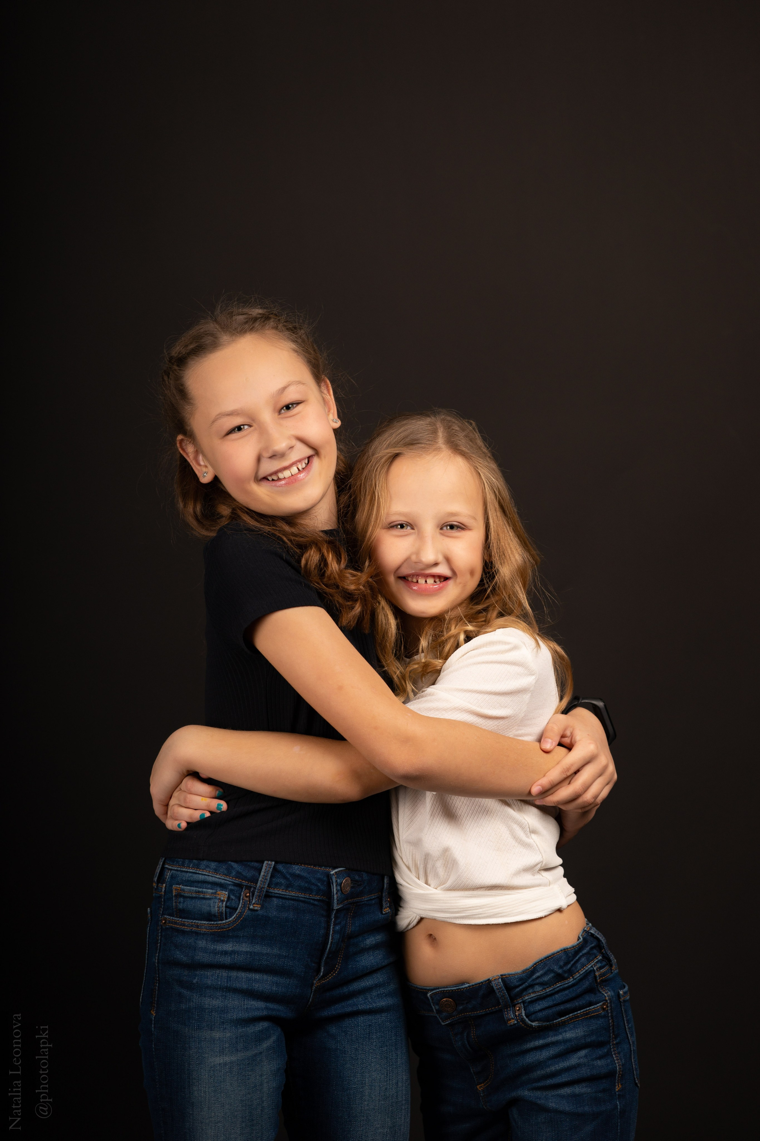 Сестры. Фотограф Наталья Леонова