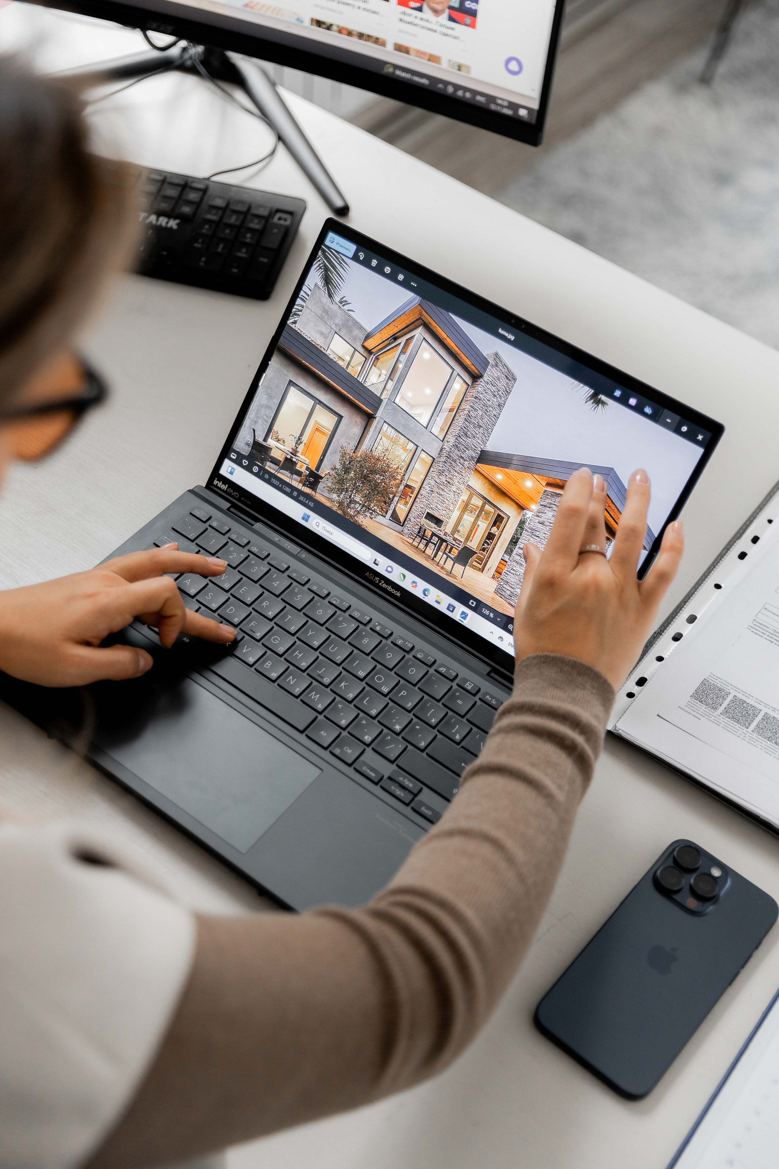 Айдана — дизайнер (архитектор)