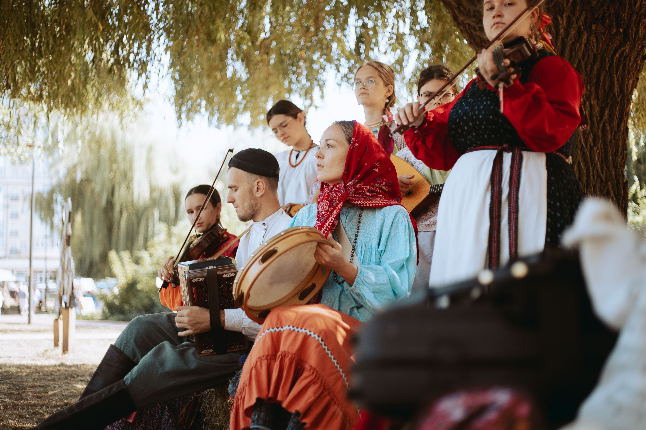 Лица России