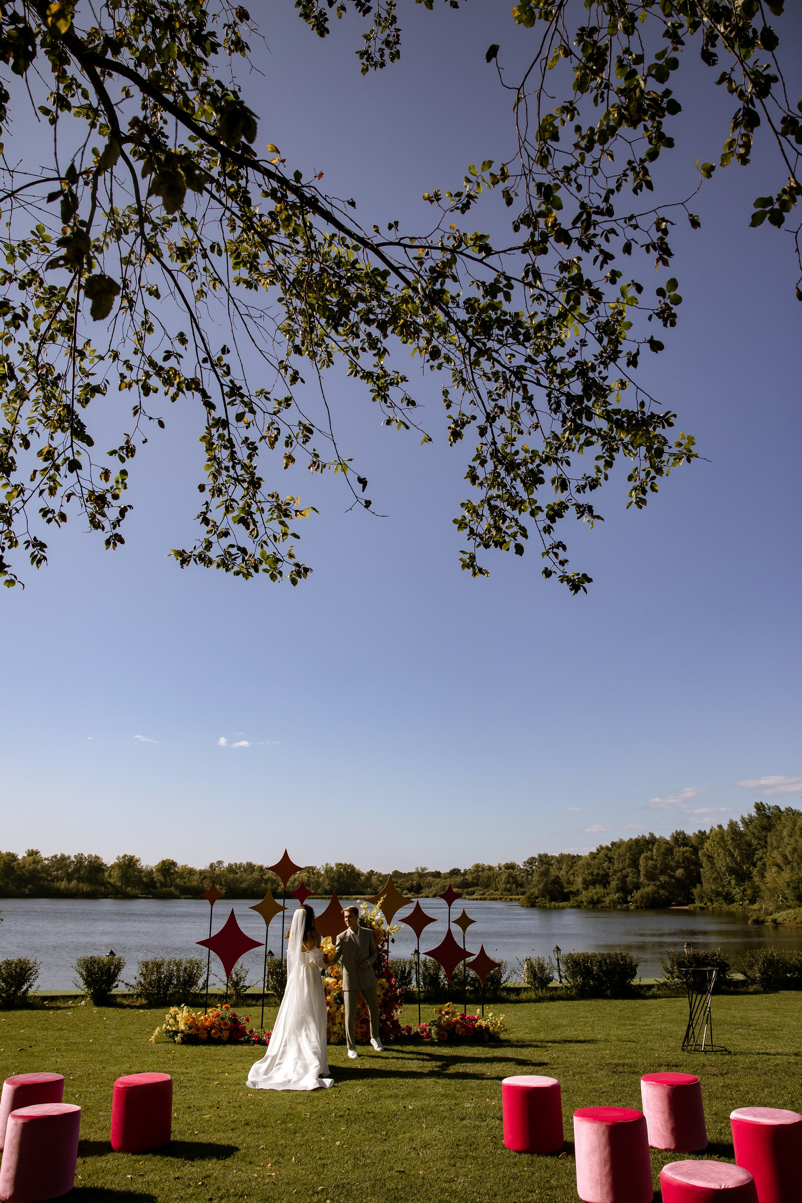 Яркая свадьба в «Нет на карте» в Самаре. Свадебный и семейный фотограф в Самаре и Тольятти | Елена Топанцева