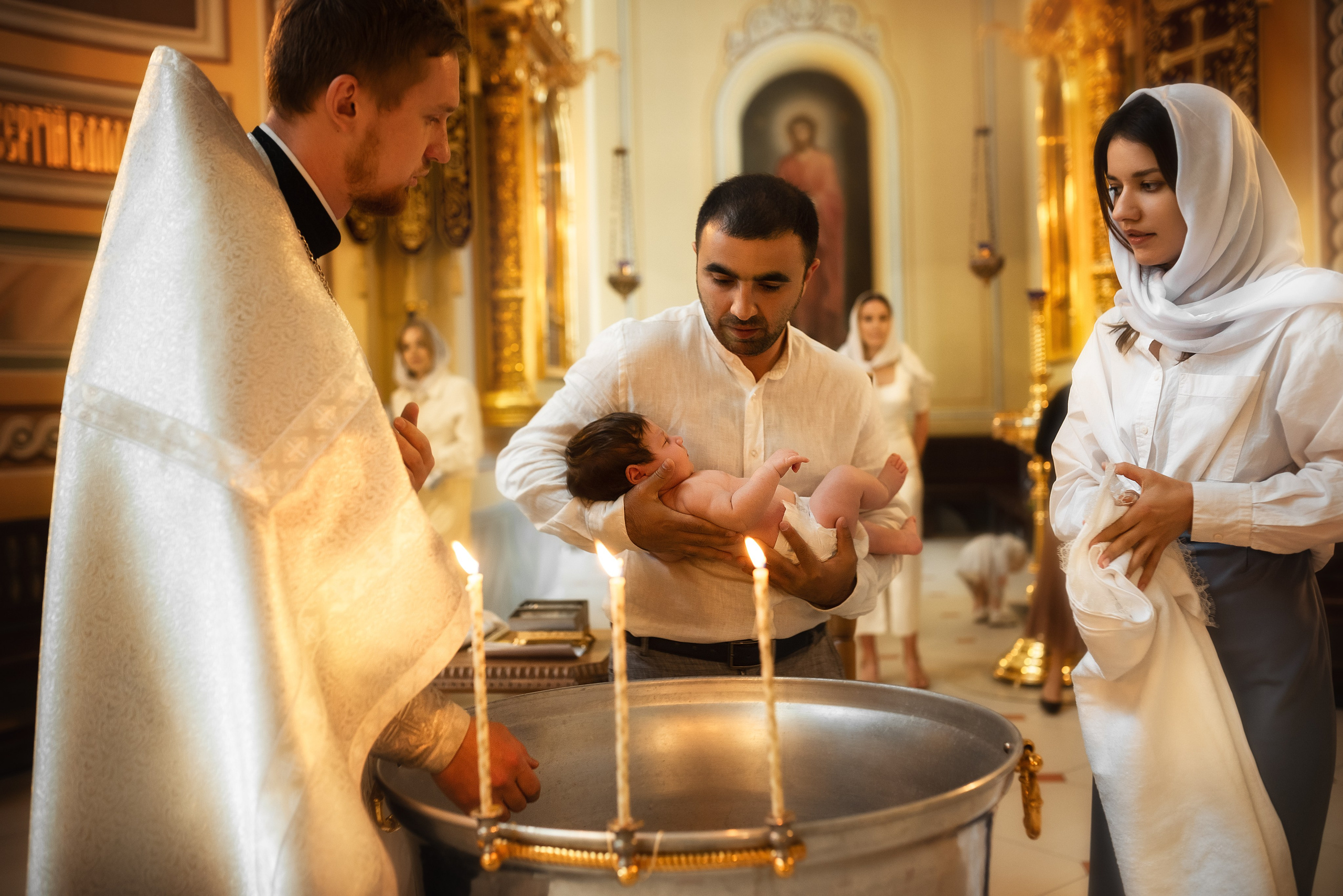 Таинство Крещения. Профессиональный семейный и церковный фотограф в Ростове-на-Дону
