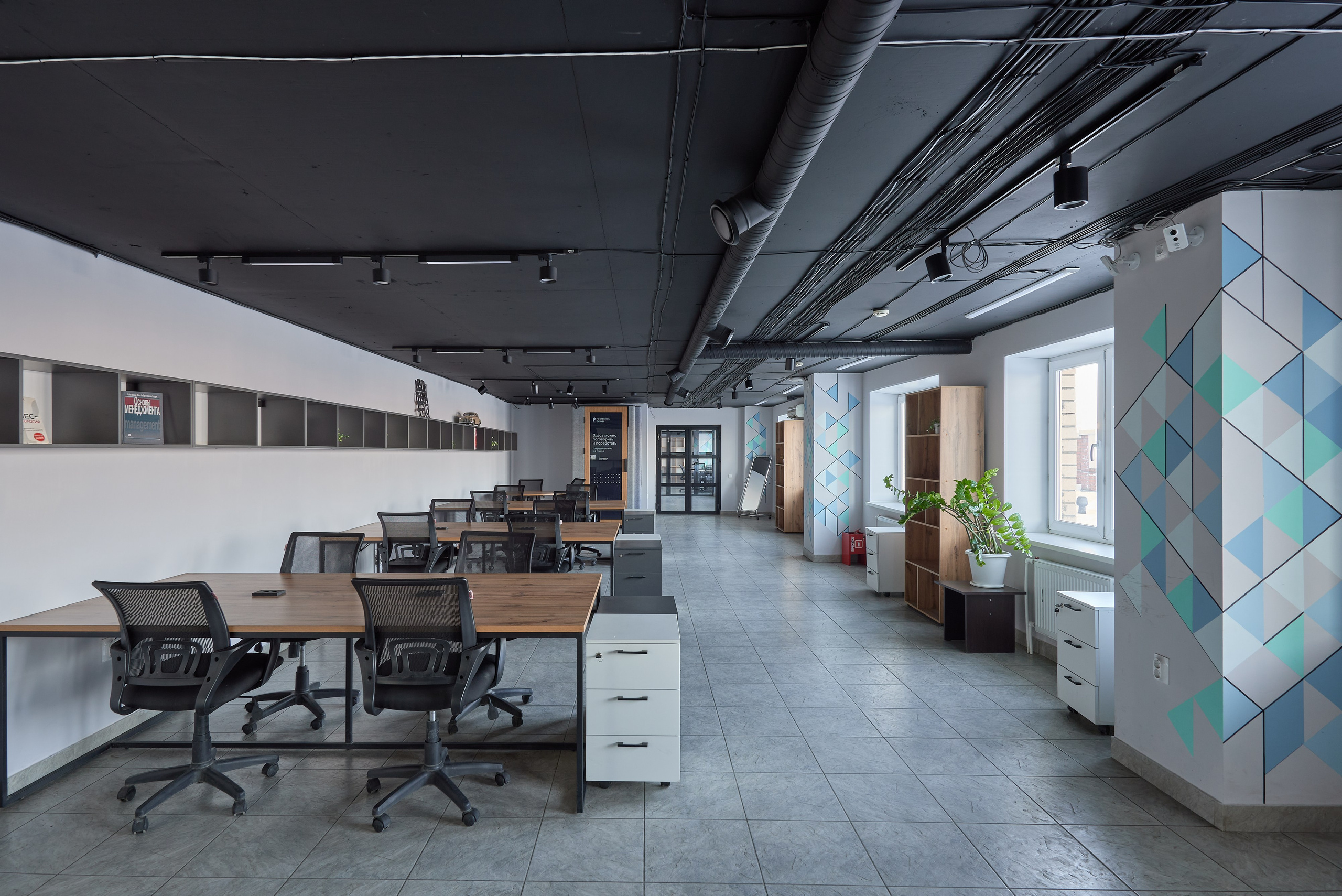 Коворкинг Здесь. Абросимов Лев интерьерный и архитектурный фотограф