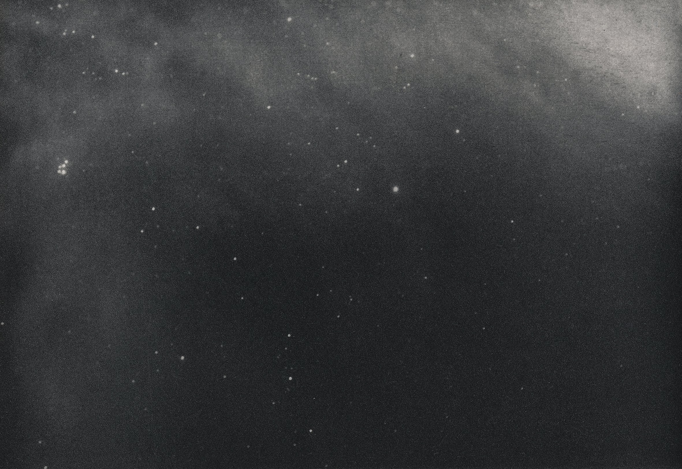 Проект «Black Cloud» Джули ван дер Ваарт. Private image