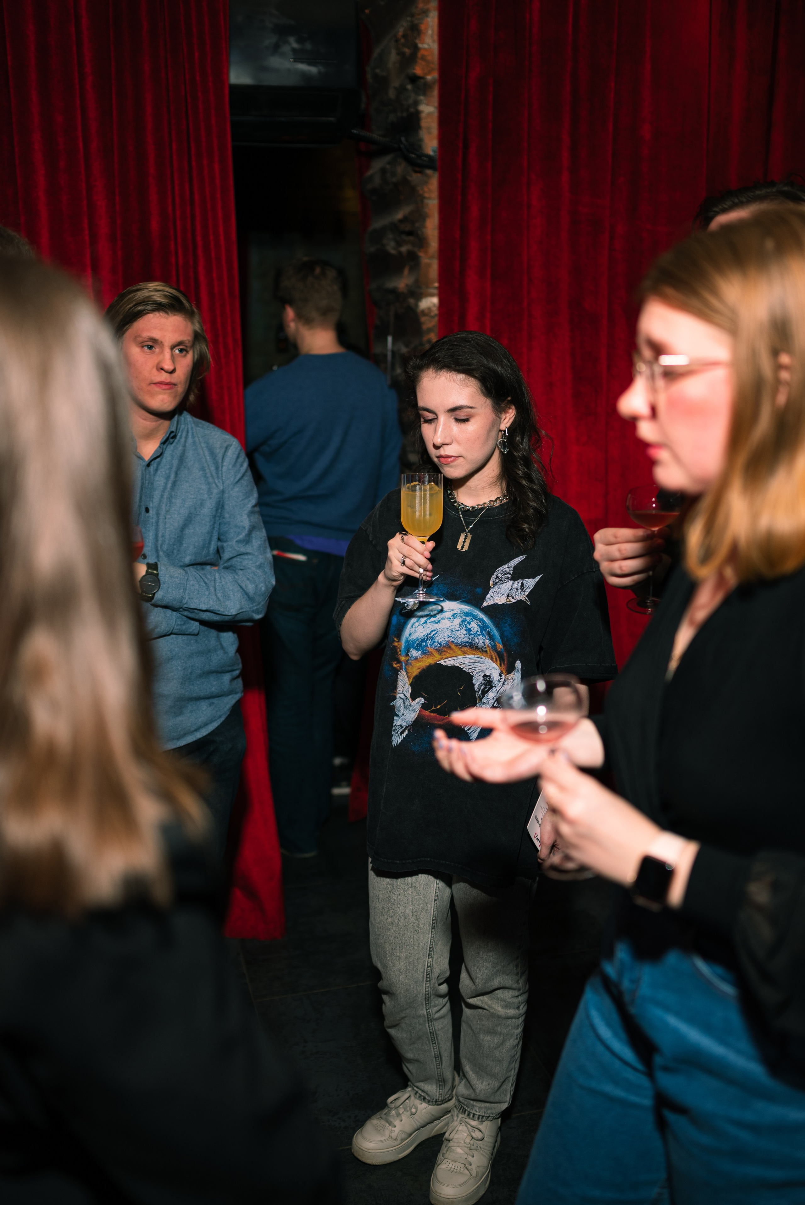 Барный ивент от Привет, не хочешь сходить. Фотограф Дарья Сафонова Dashulkacss