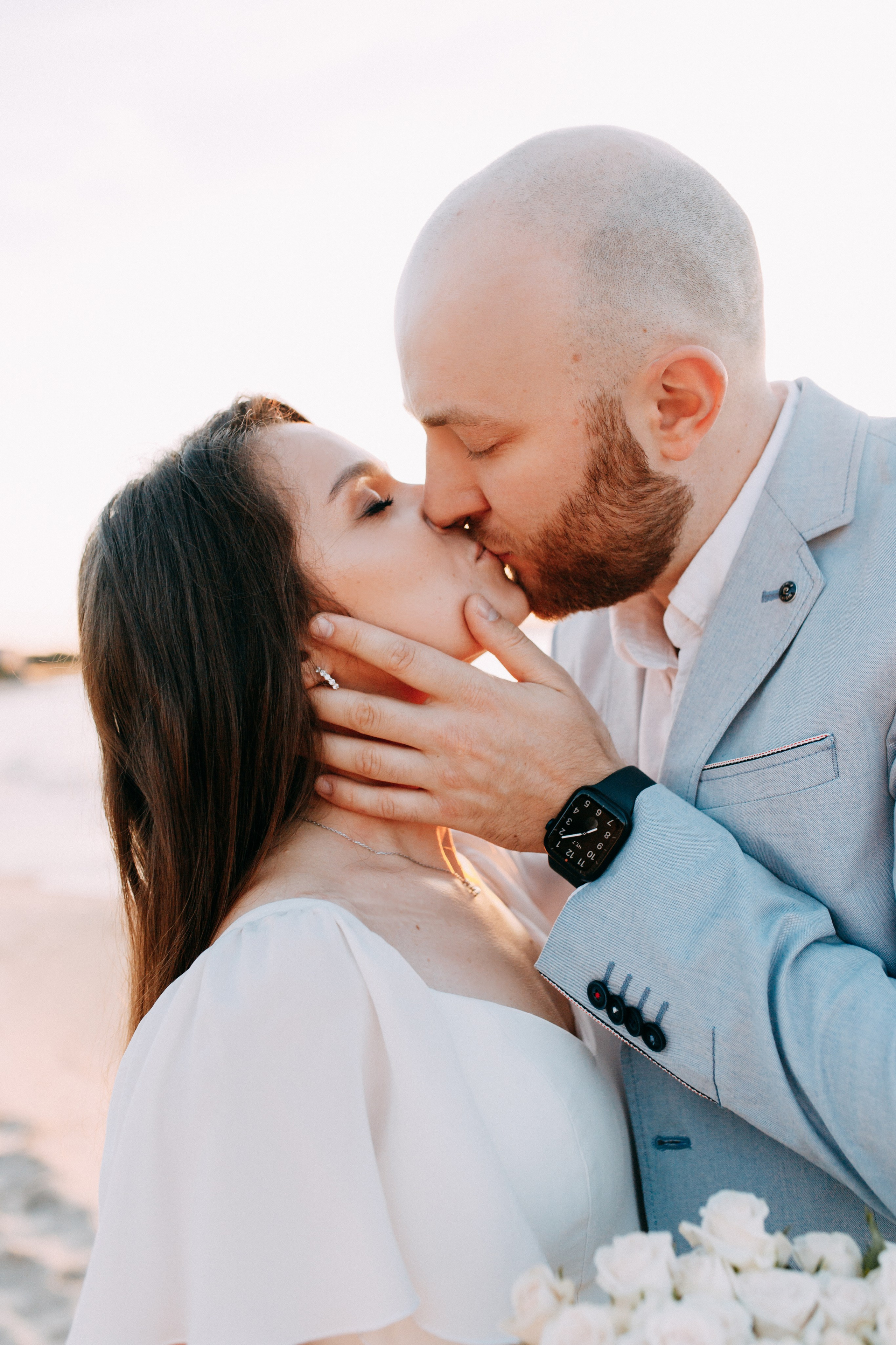 Свадебная фотосессия на море. Фотограф в Калининграде Екатерина Осинцева