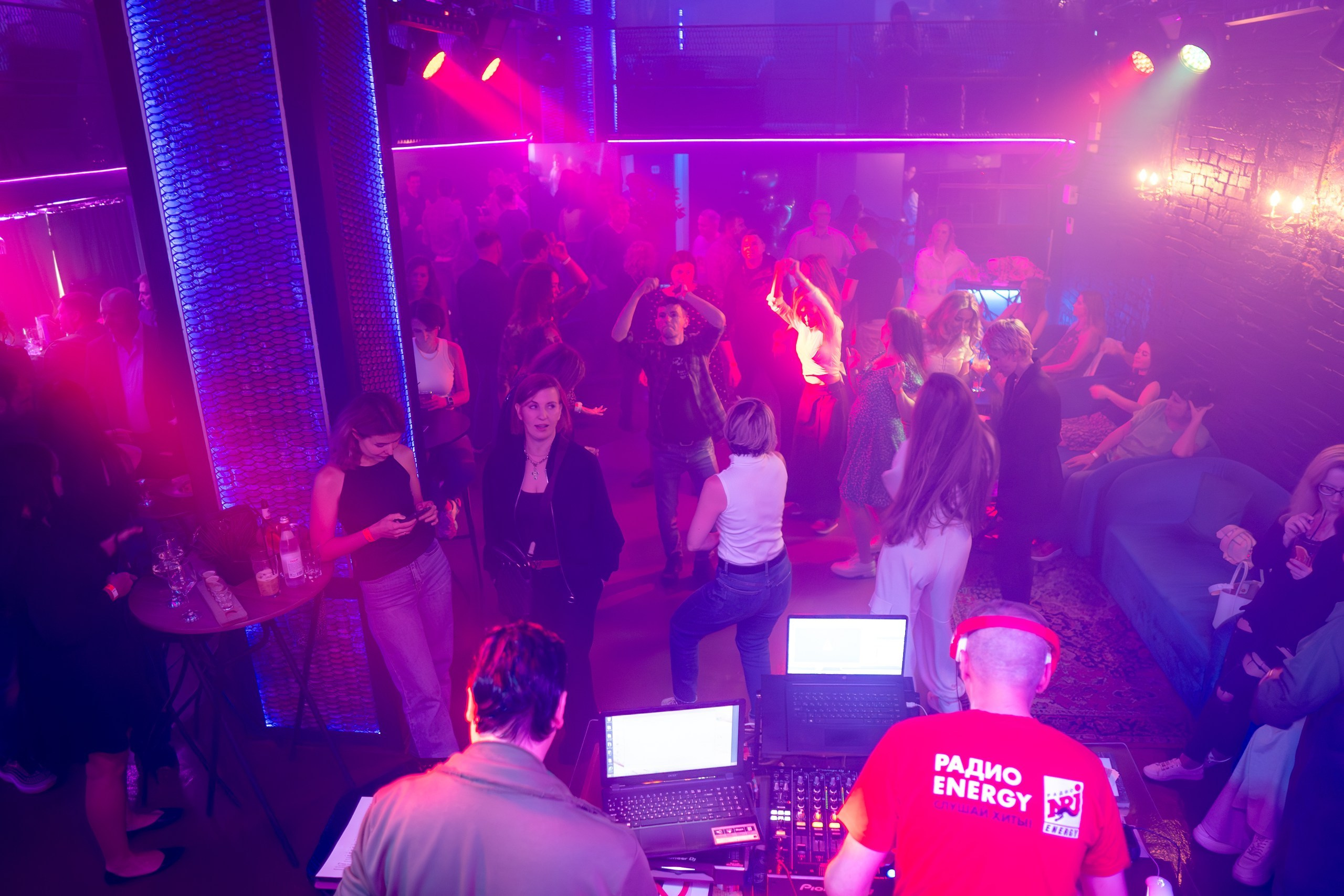 Клубная | 26.09.2025. Галерея Фантим