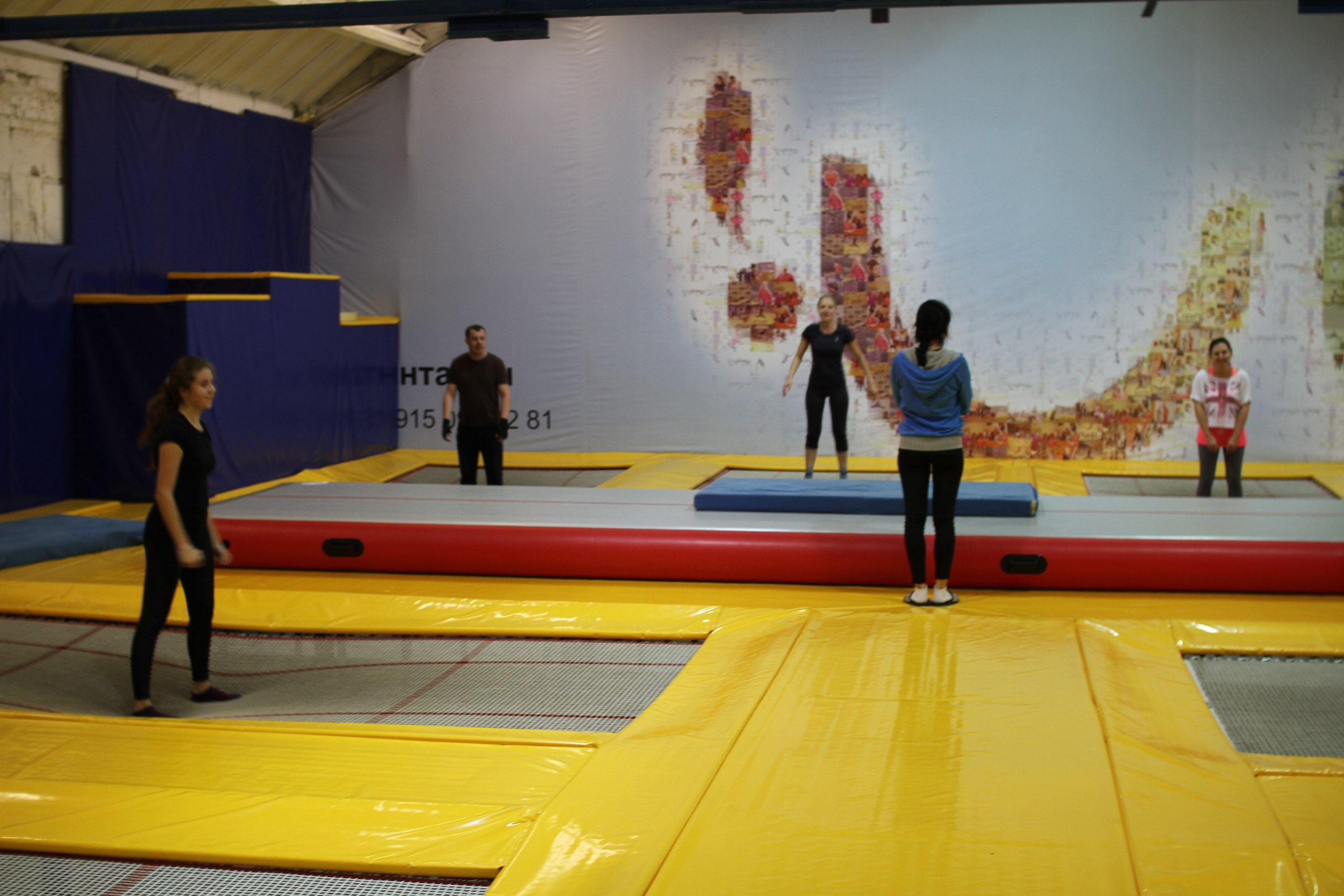 Батуты | 11.09.2016. Галерея Фантим