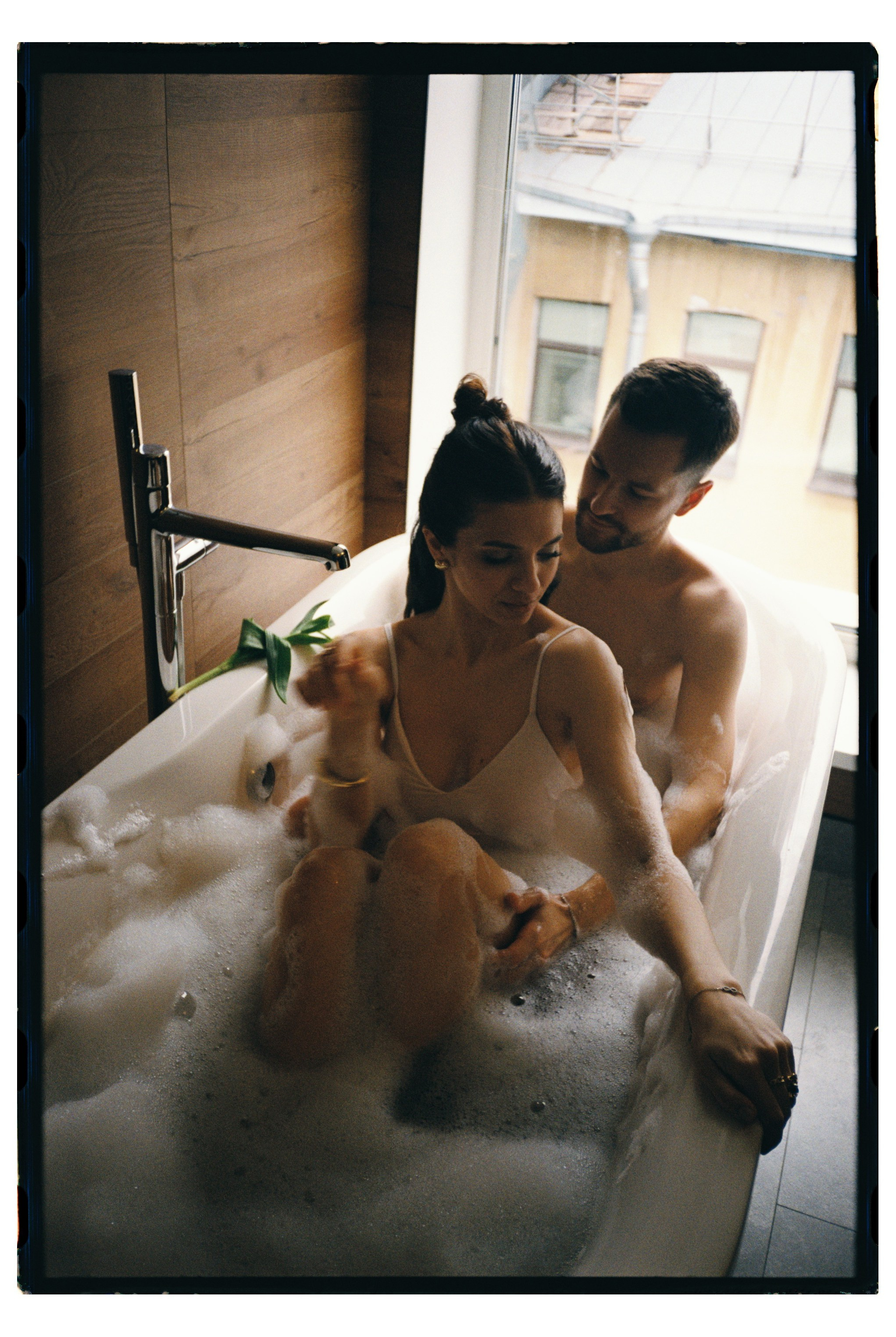 Фото на плёнку. Вера Пьянцева семейный, свадебный и парный фотограф в Санкт-Петербурге