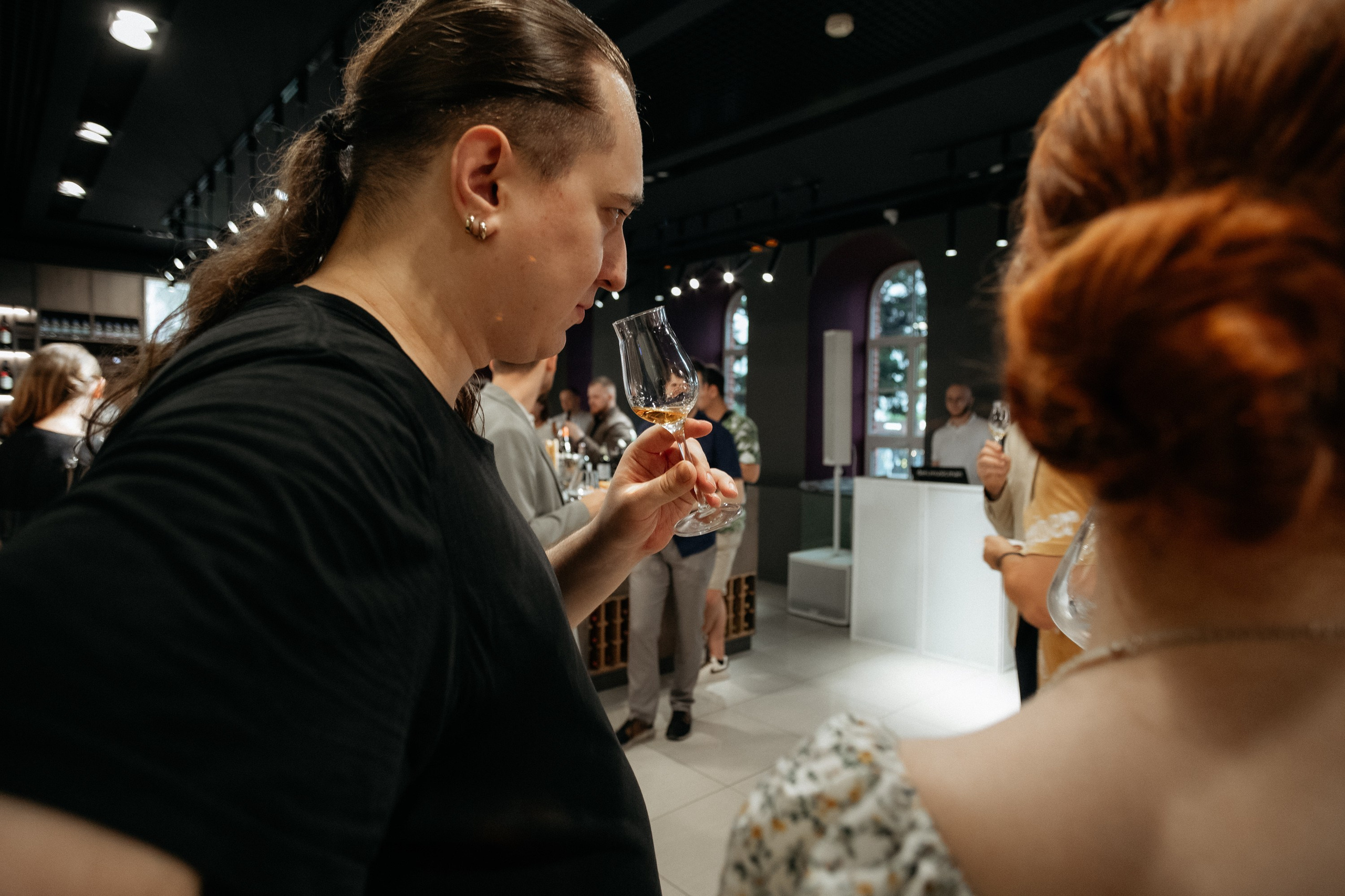 BY SIMPLE ВИНОТЕКА — ОТКРЫТИЕ. СВОИ. ФОТООТЧЕТЫ-СОБЫТИЯ-МЕСТА