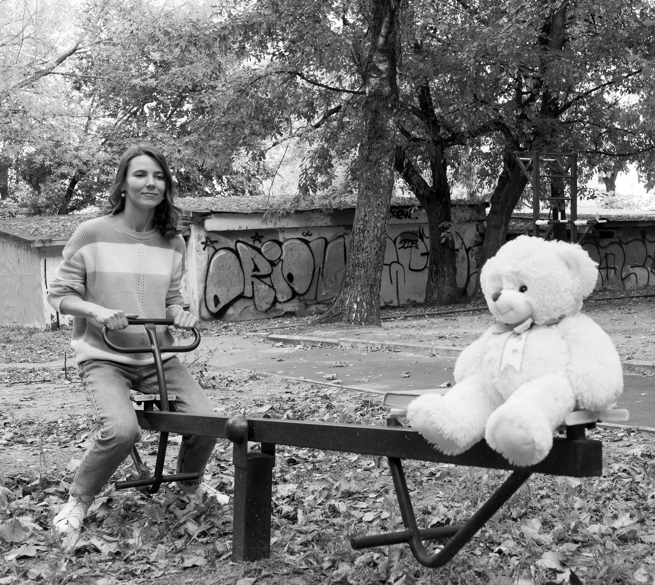 Фотосессия с игрушкой. Плюшевый медведь. Женская фотосессия, прогулка по городу.Фотосессия в Москве