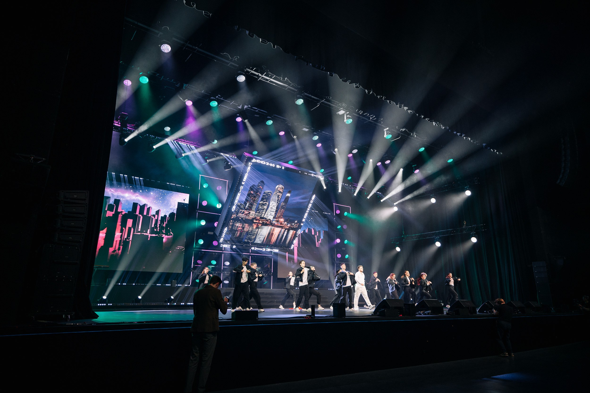 «ФИНАЛ ГОРОДСКОГО КОНКУРСА „МИСС И МИСТЕР СТУДЕНЧЕСТВО МОСКВЫ“ 2026». Фотограф Евграфов Александр