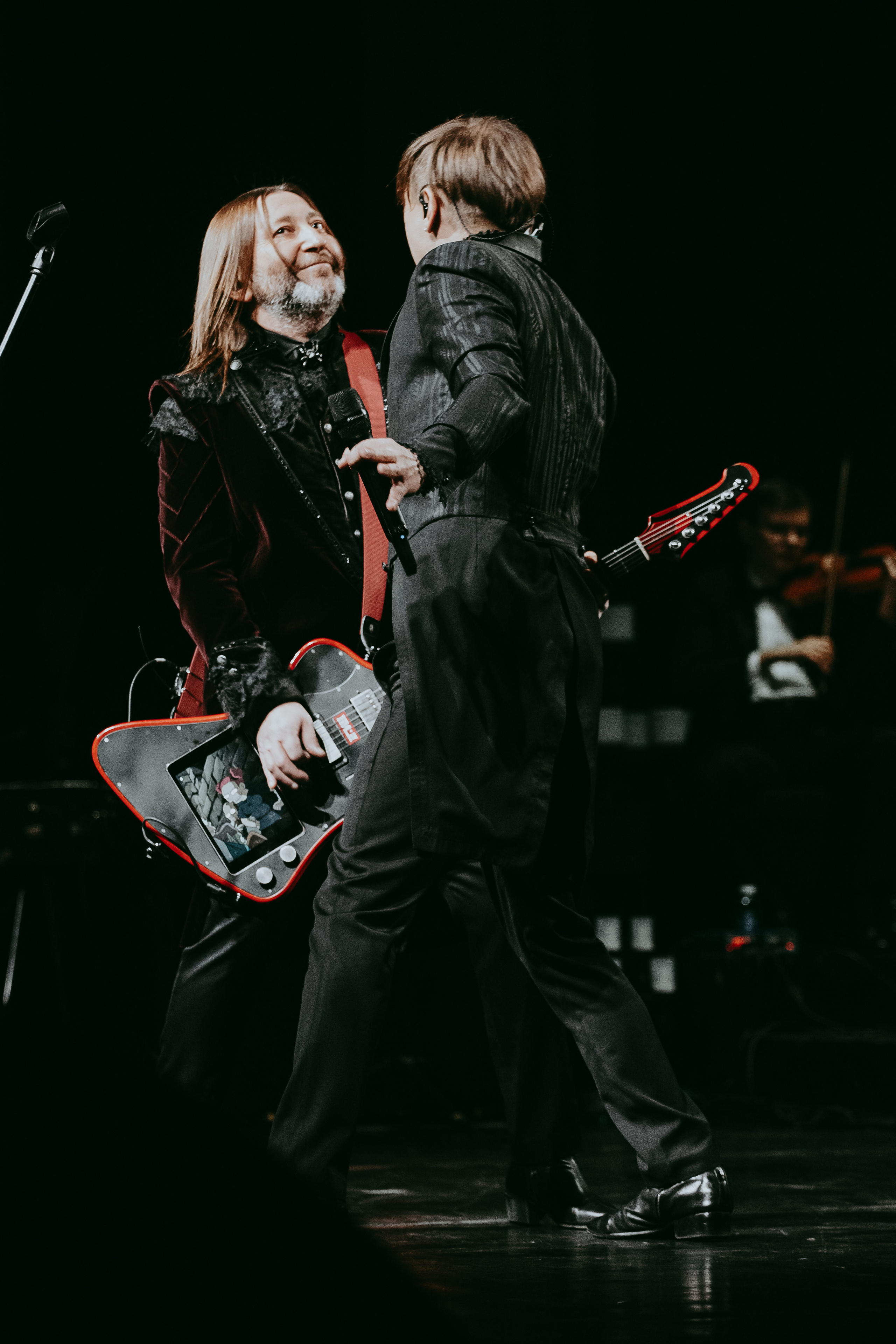 Би-2 с симфоническим оркестром, Crocus City Hall. Фотограф Ольга Махалова — Санкт-Петербург, Москва, Нижний Новгород