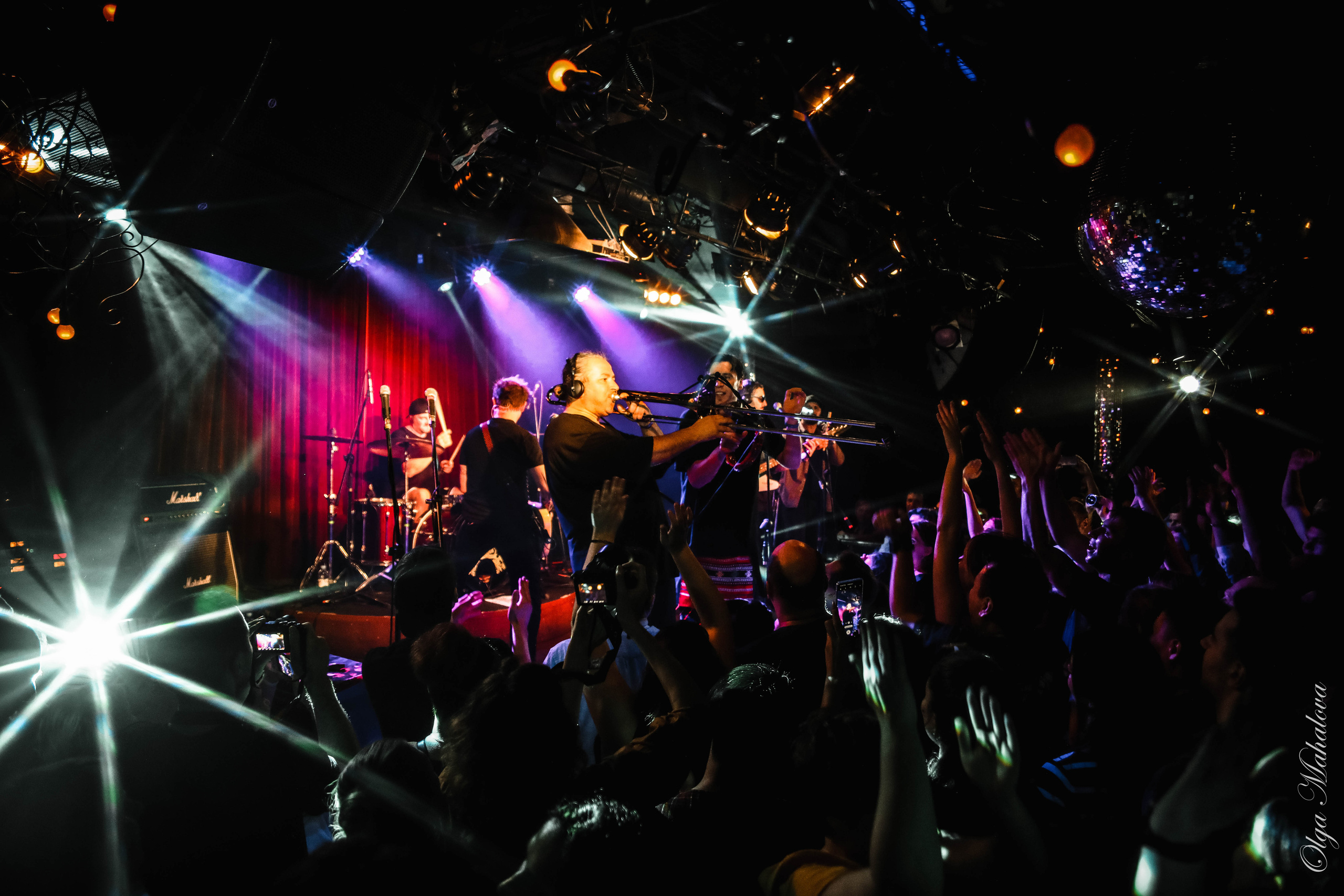 ZDOB SI ZDUB, клуб 16 Тонн. Фотограф Ольга Махалова — Санкт-Петербург, Москва, Нижний Новгород