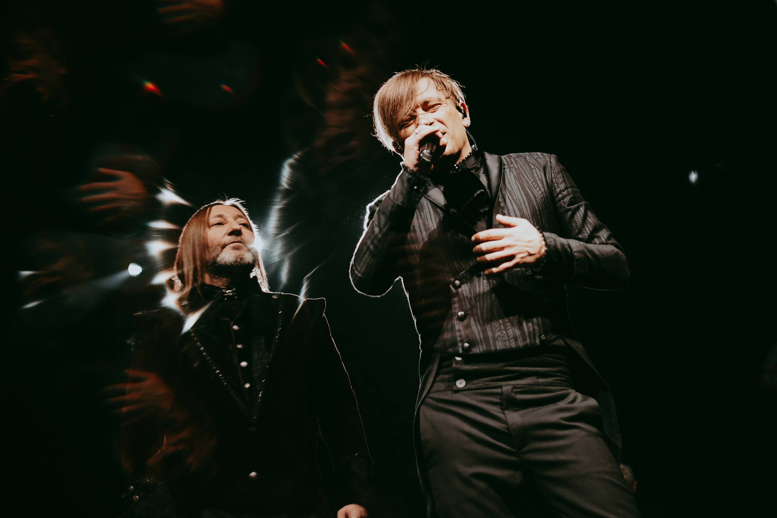 Би-2 с симфоническим оркестром, Crocus City Hall. Фотограф Ольга Махалова — Санкт-Петербург, Москва, Нижний Новгород