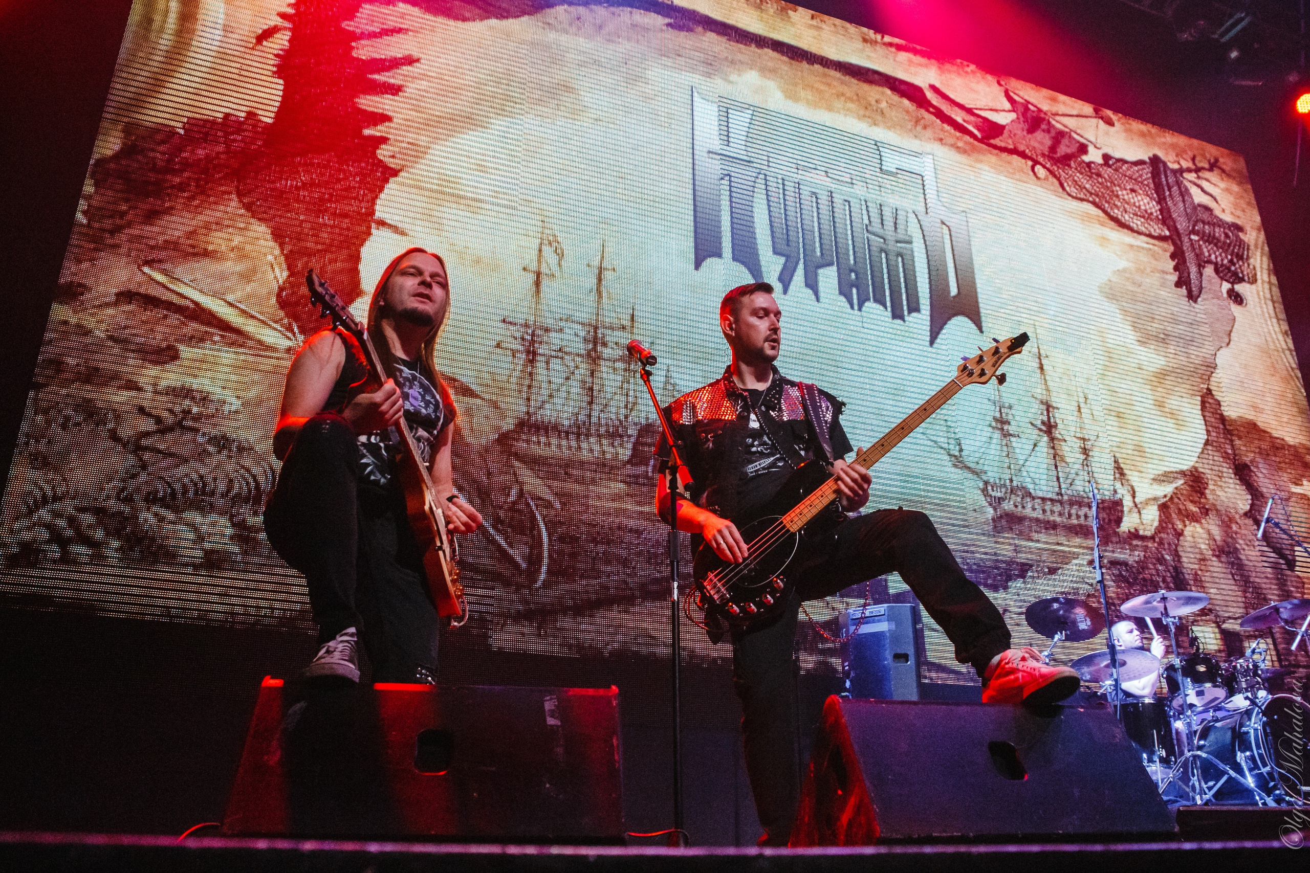 Гран-Куражъ, Известия Hall. Фотограф Ольга Махалова — Санкт-Петербург, Москва, Нижний Новгород