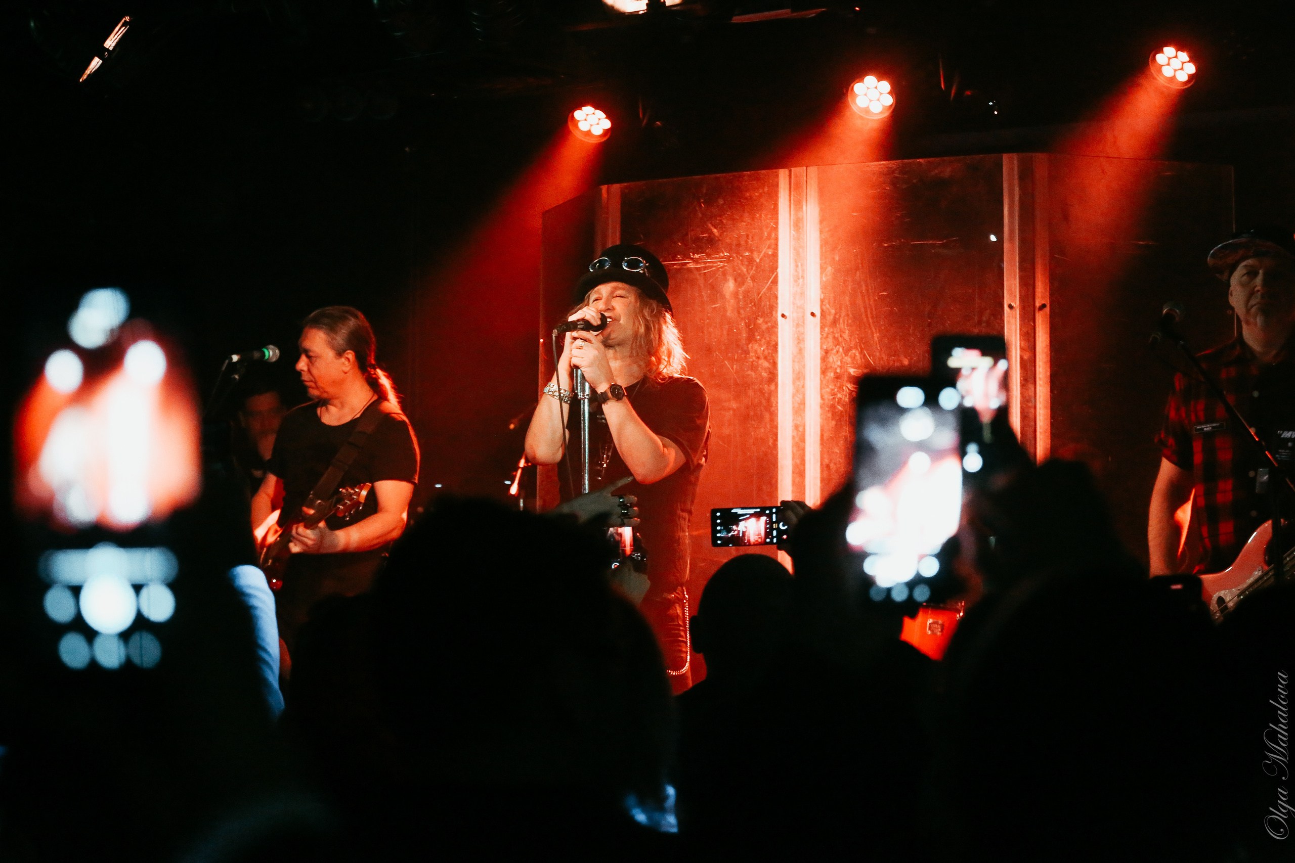 Александр Иванов и группа Рондо, клуб 16 Тонн. Фотограф Ольга Махалова — Санкт-Петербург, Москва, Нижний Новгород