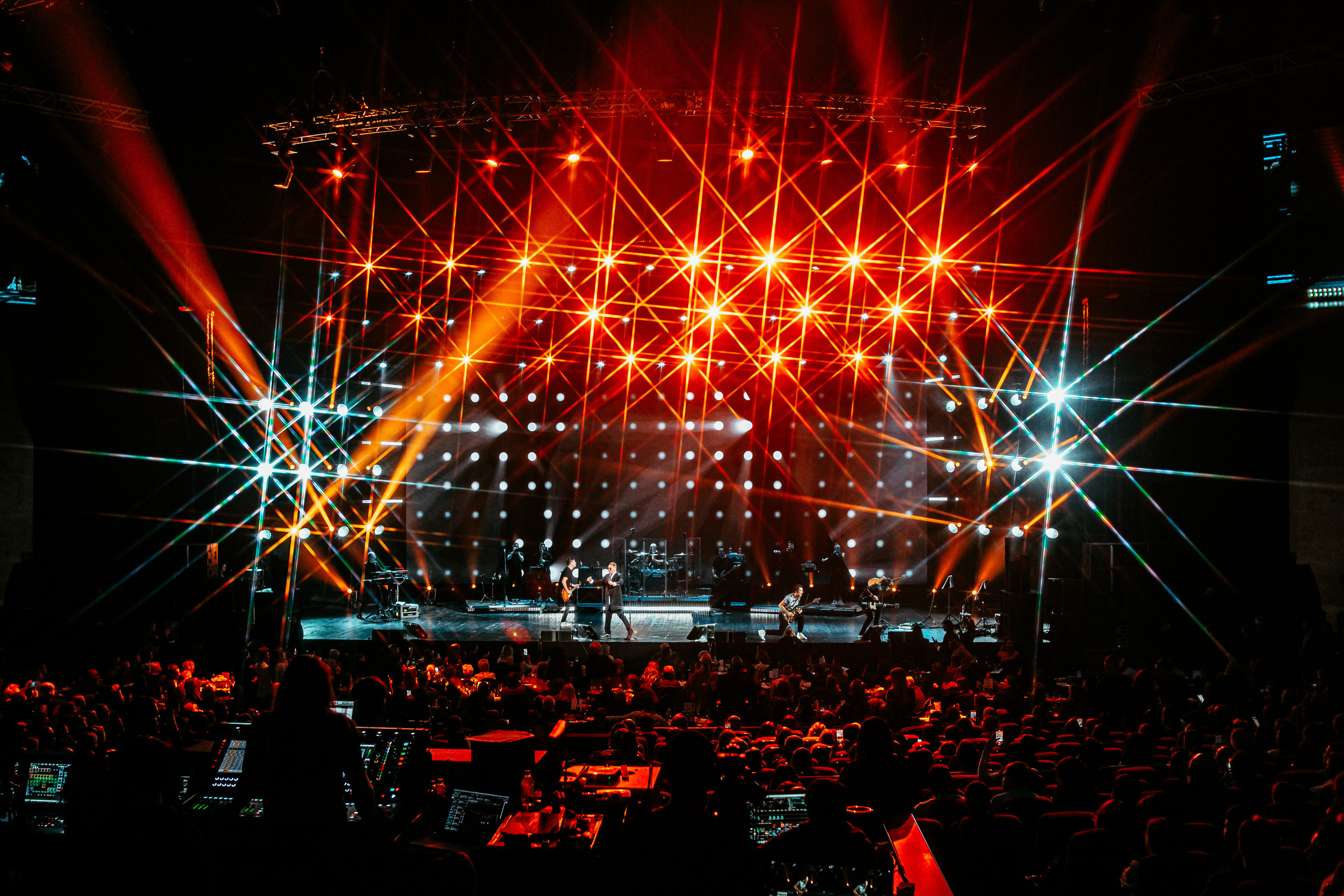 Григорий Лепс, Crocus City Hall. Фотограф Ольга Махалова — Санкт-Петербург, Москва, Нижний Новгород