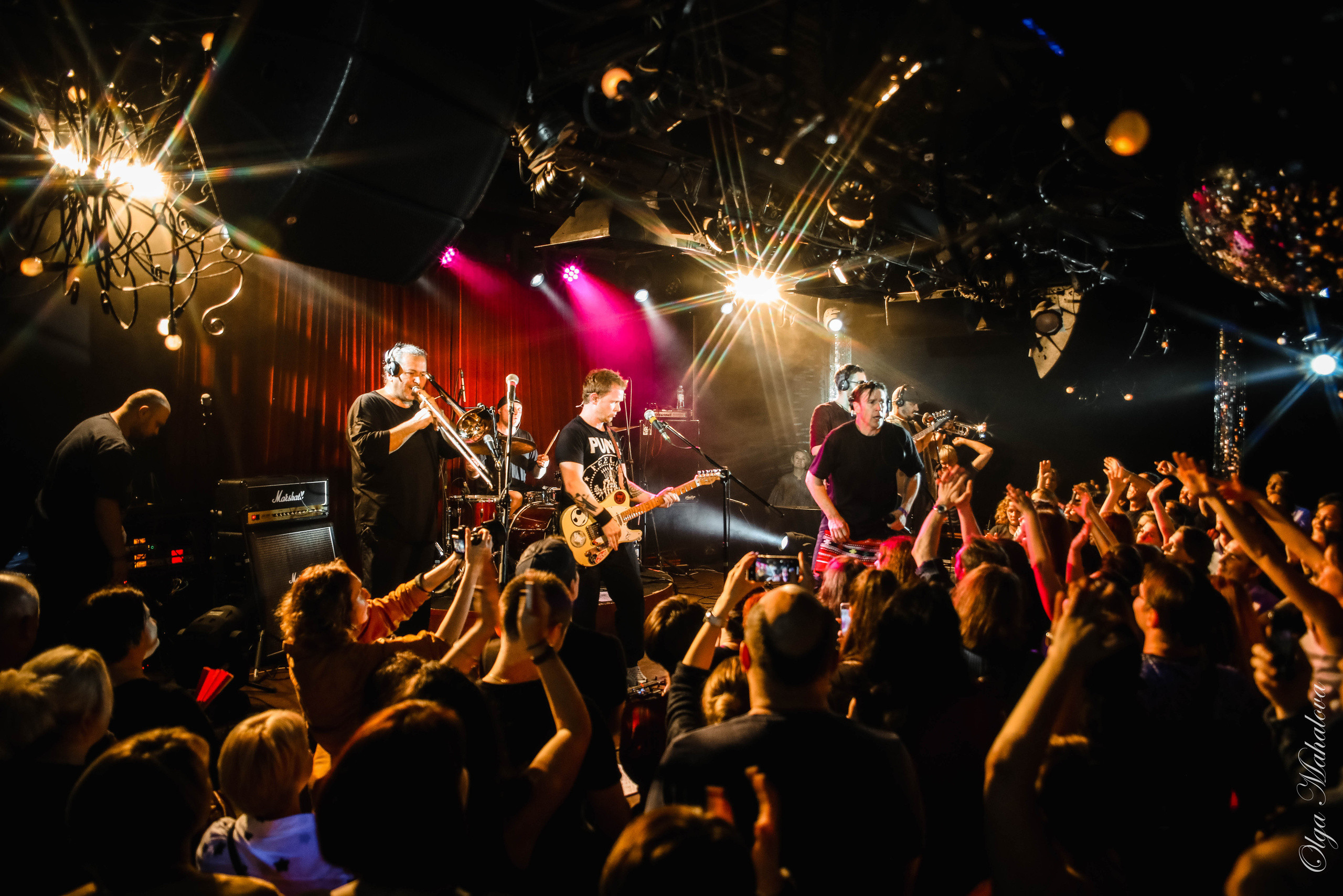 ZDOB SI ZDUB, клуб 16 Тонн. Фотограф Ольга Махалова — Санкт-Петербург, Москва, Нижний Новгород