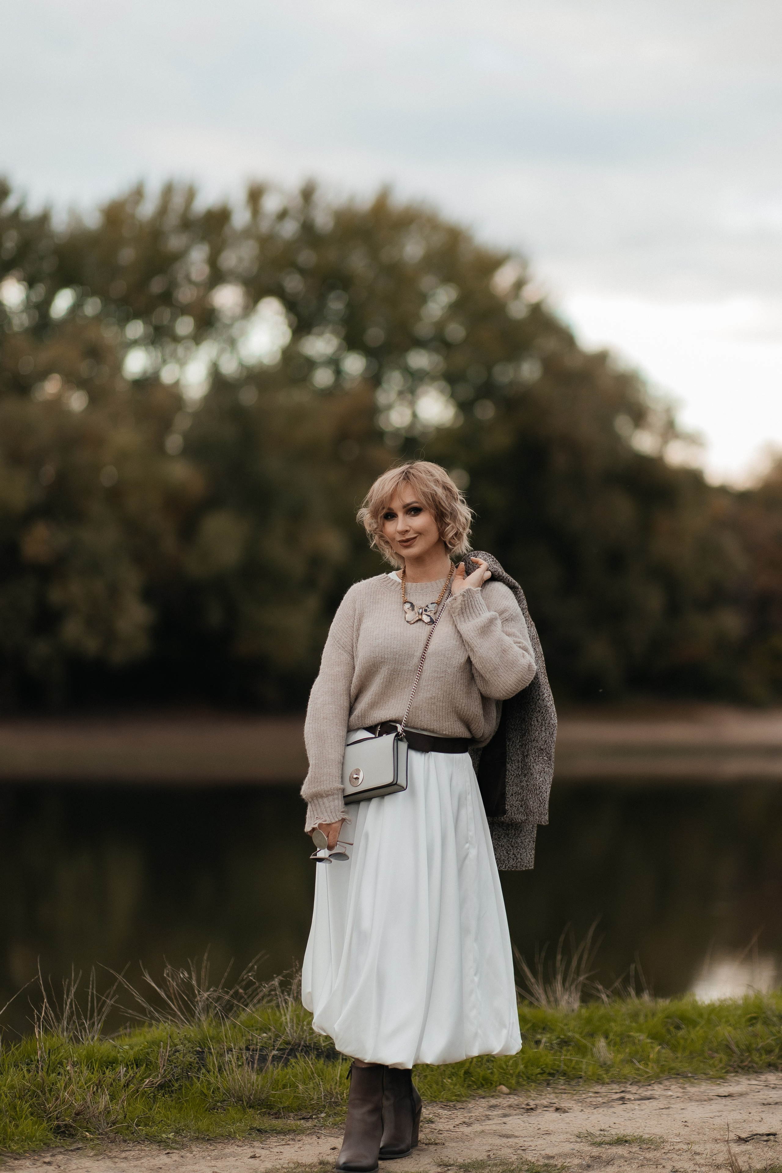 Маша и осень