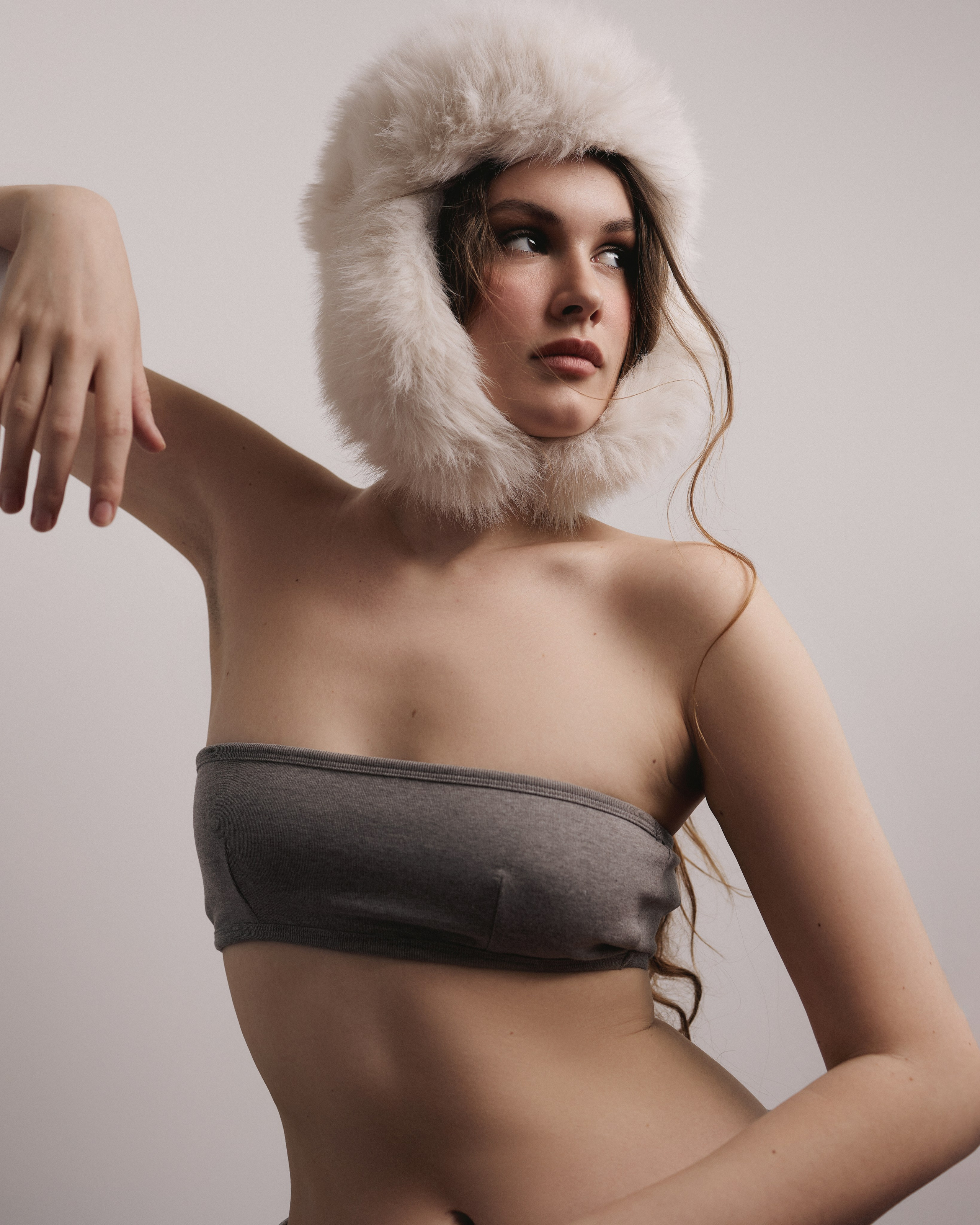 Ksenia / art. Влада Зюзина — adalwzet posmotri — коммерческий фотограф в Москве — портретный фотограф, фотограф для брендов