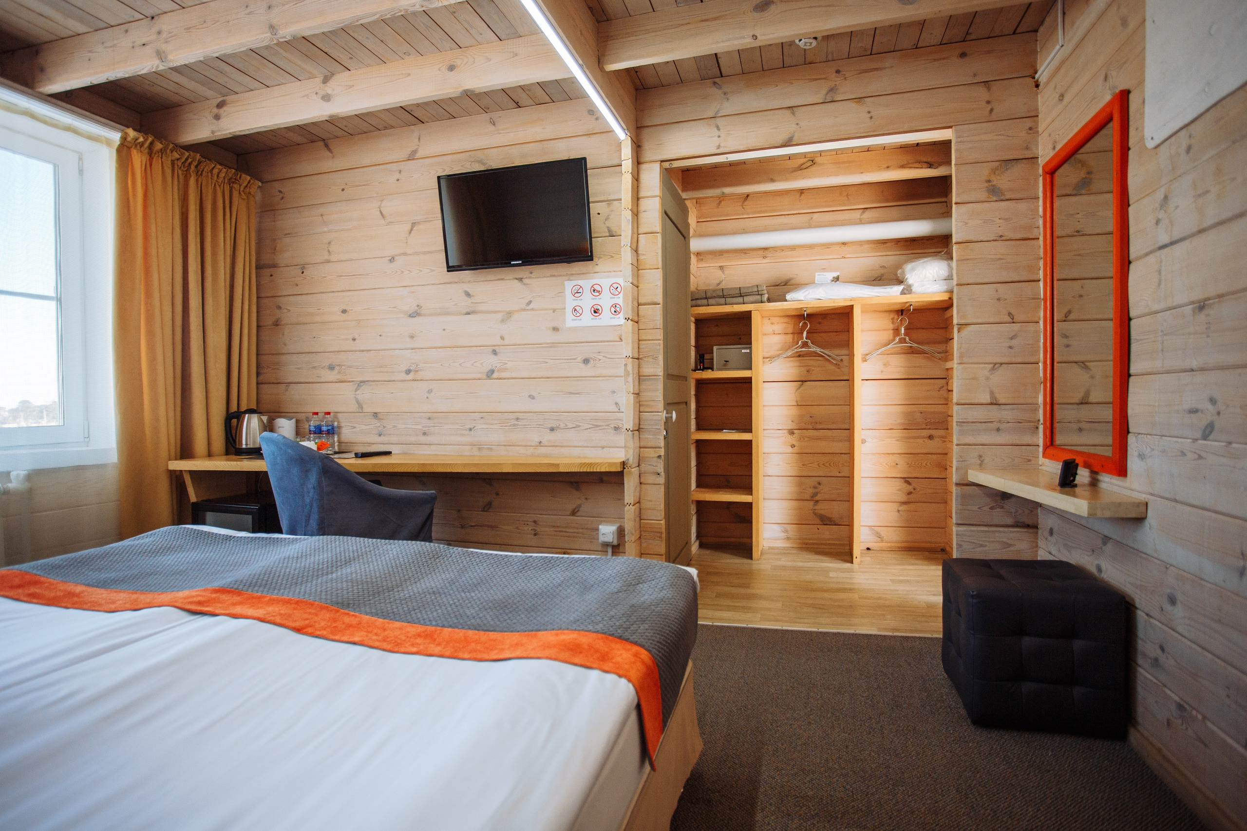 Интерьер и экстерьер. Пилот, фотограф и оператор Баркалова Светлана