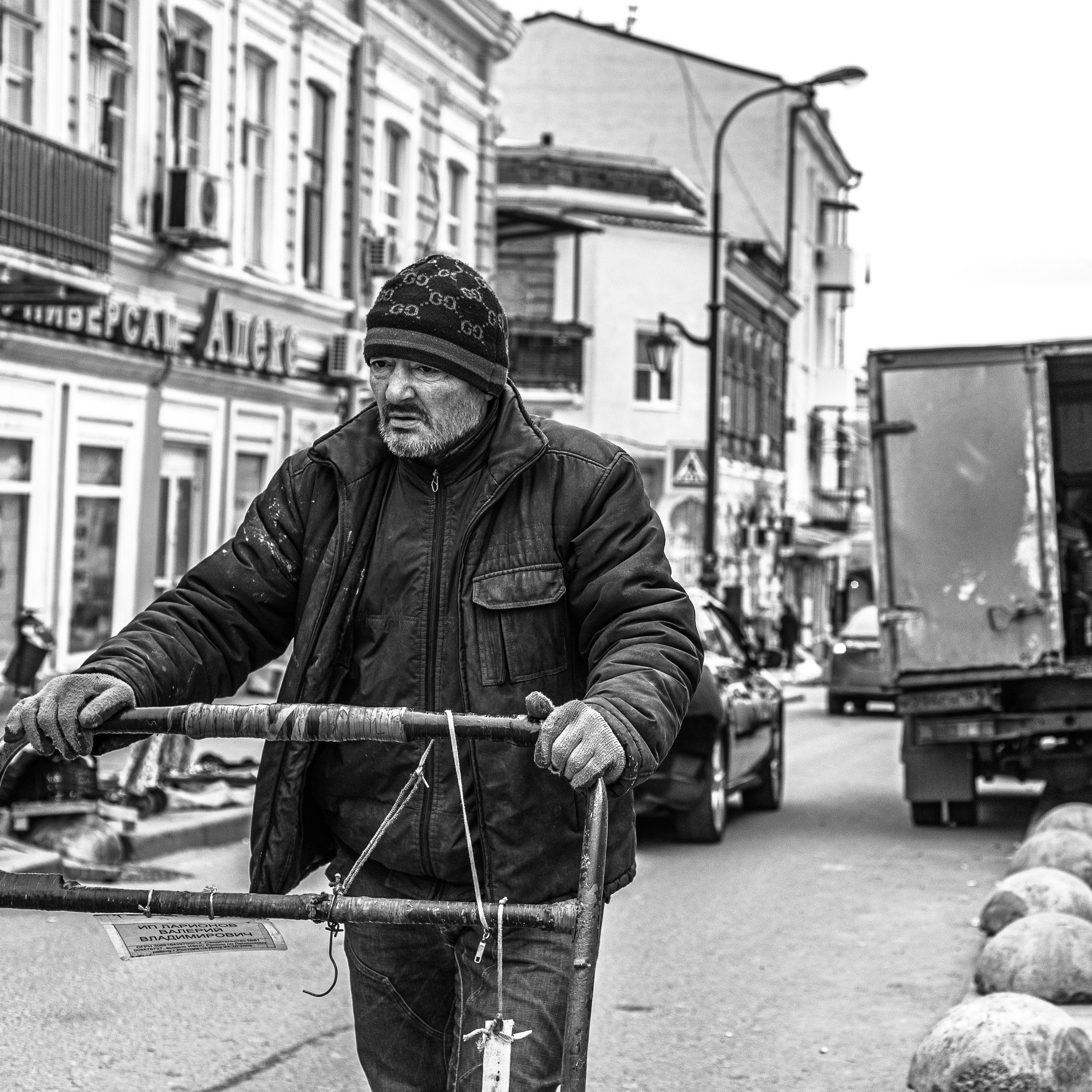 Рекламный фотограф из Гуанчжоу: история о Ростове-на-Дону. Коммерческий и предметный фотограф в Гуанчжоу Коваленко Александр