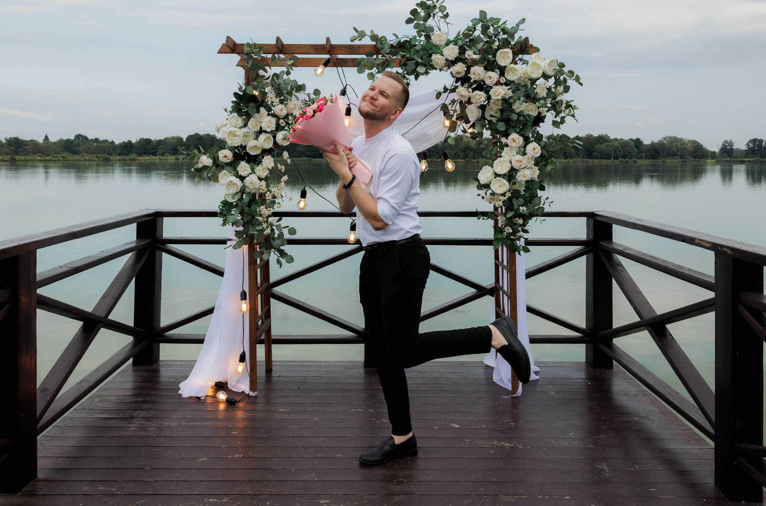 Ведущий Эмиль Тайматов в Москве и Московской области