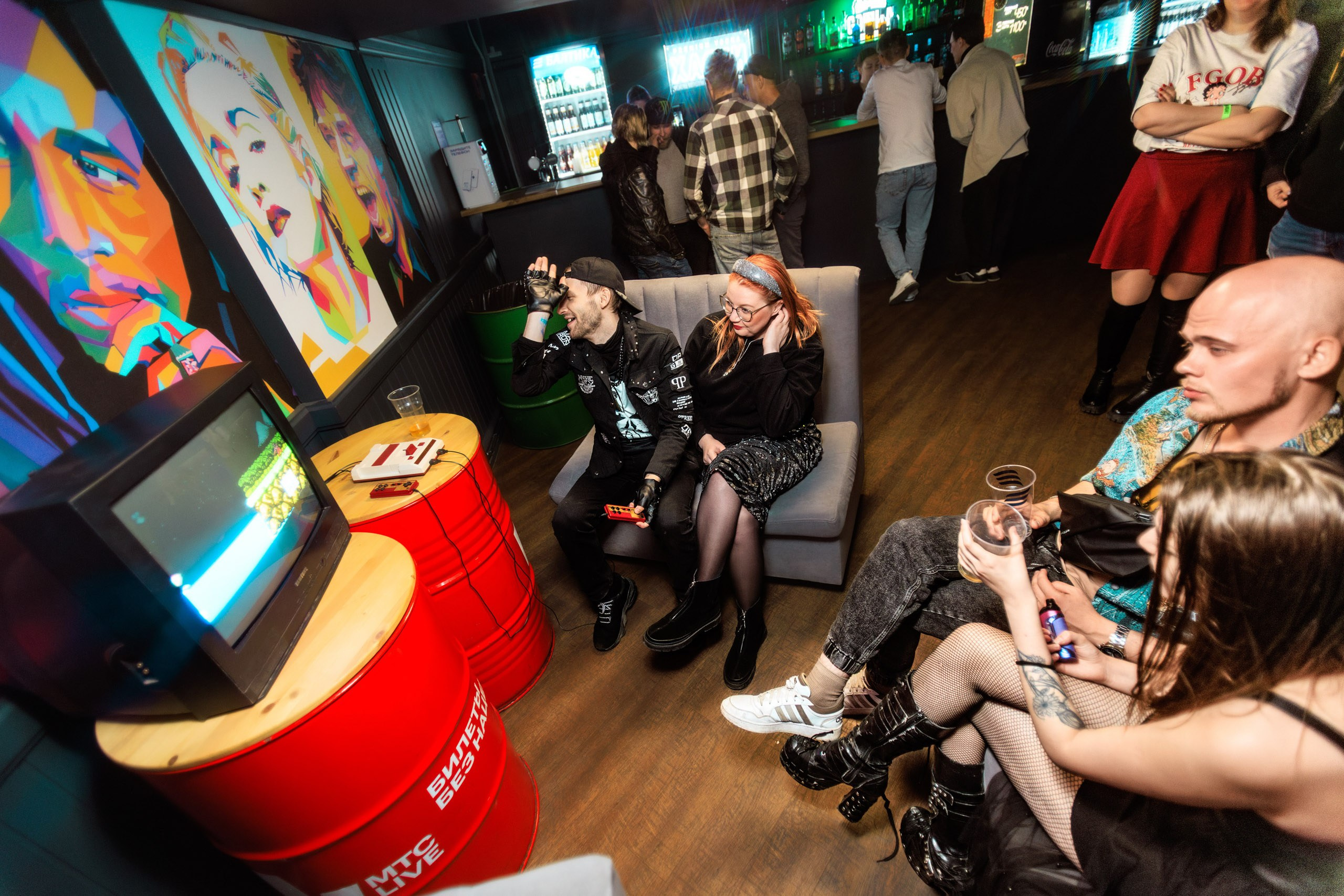 01.05.25 Oldскулы. Репортажный фотограф Екатеринбург | Яркий, качественный репортаж | Концерты, клубы, репортаж, праздники, корпоративы