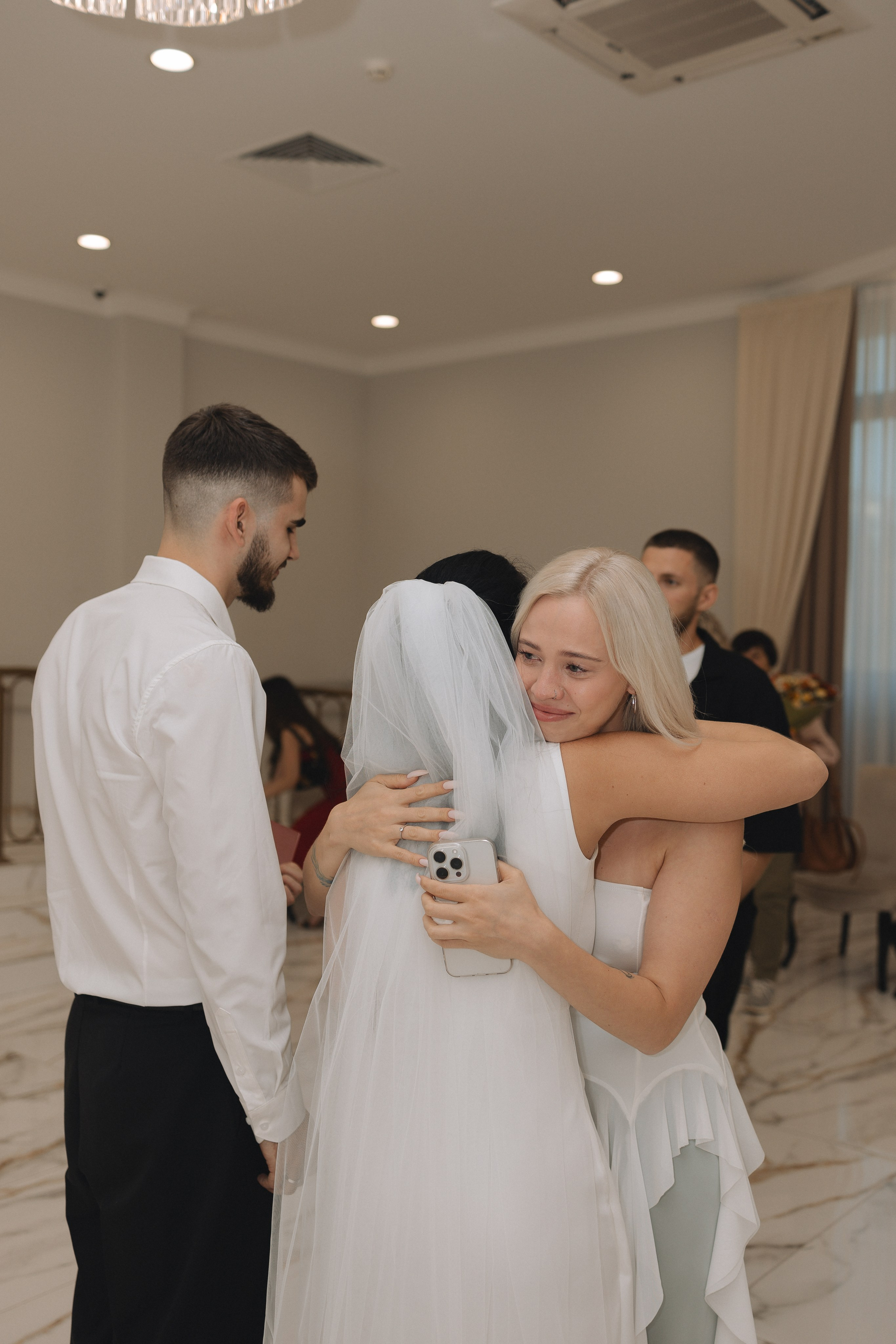 Милена и Филипп (2024). Свадебный и семейный фотограф в Москве Яна Шувалова