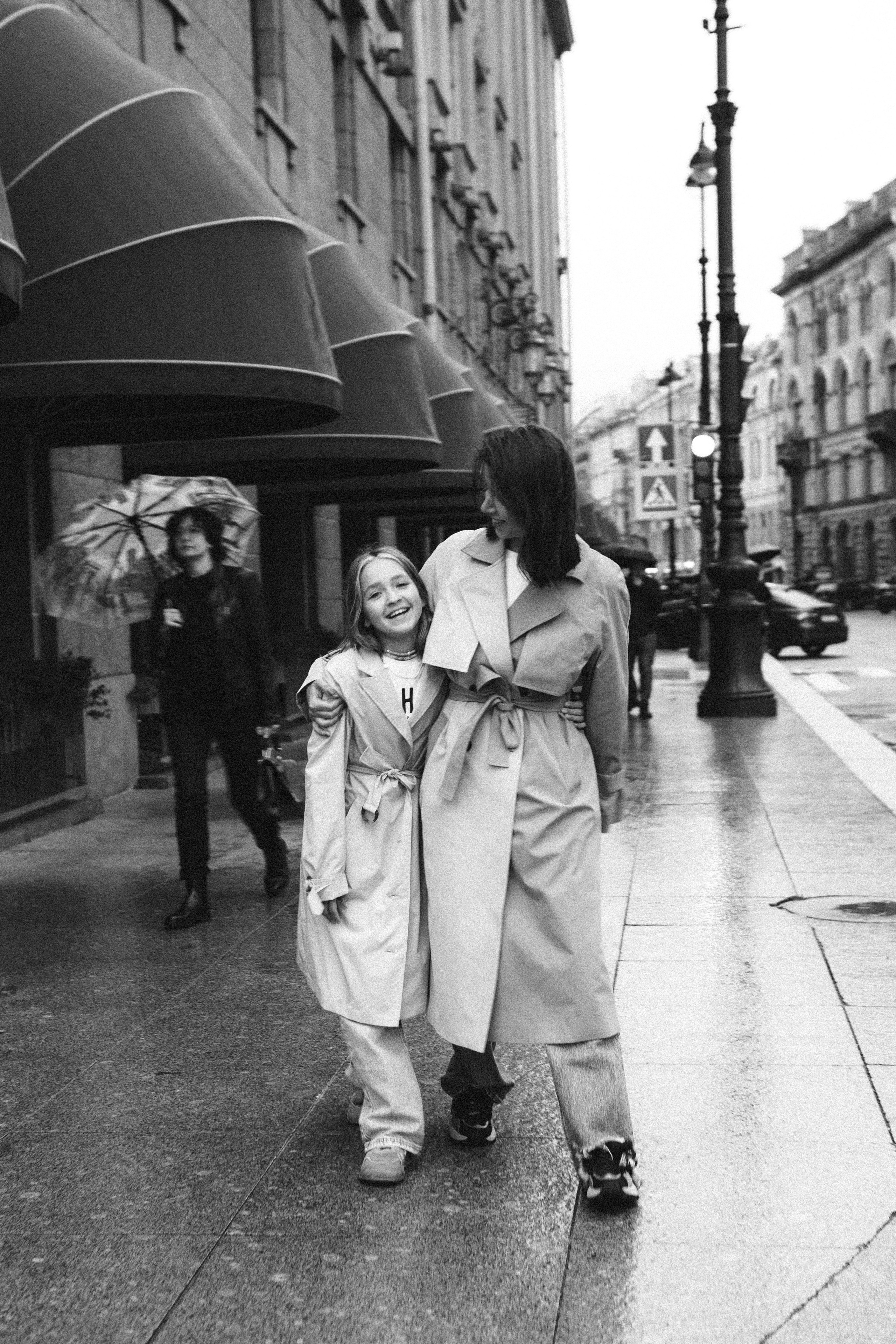 Семейная прогулочная фотосессия в Санкт-Петербурге. Фотограф в Санкт-Петербурге Кристина Брянская