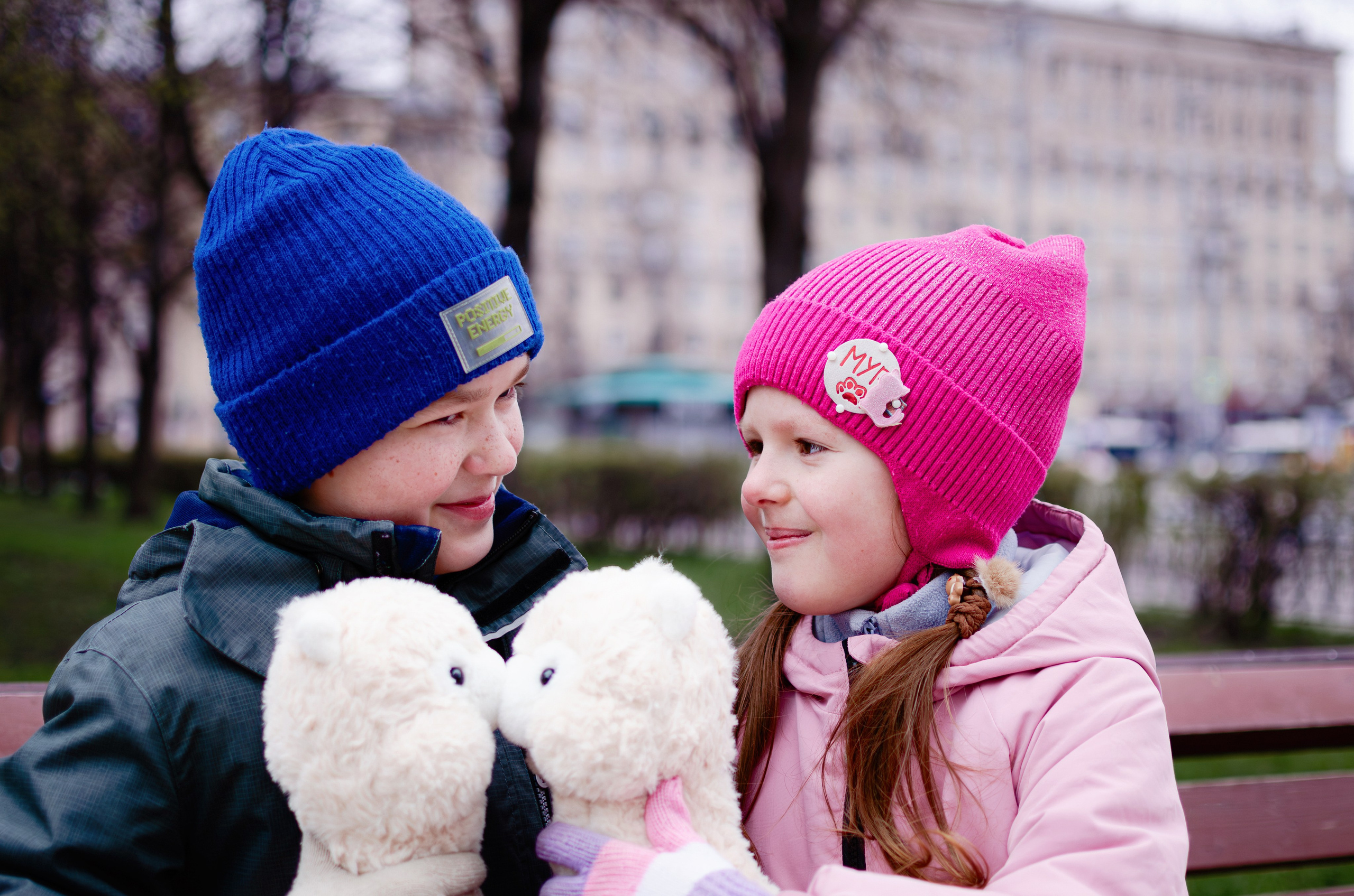 Прогулочная фотосессия для Н. с ребятишками. Портретный и репортажный фотограф в Санкт-Петербурге Варвара Жукова