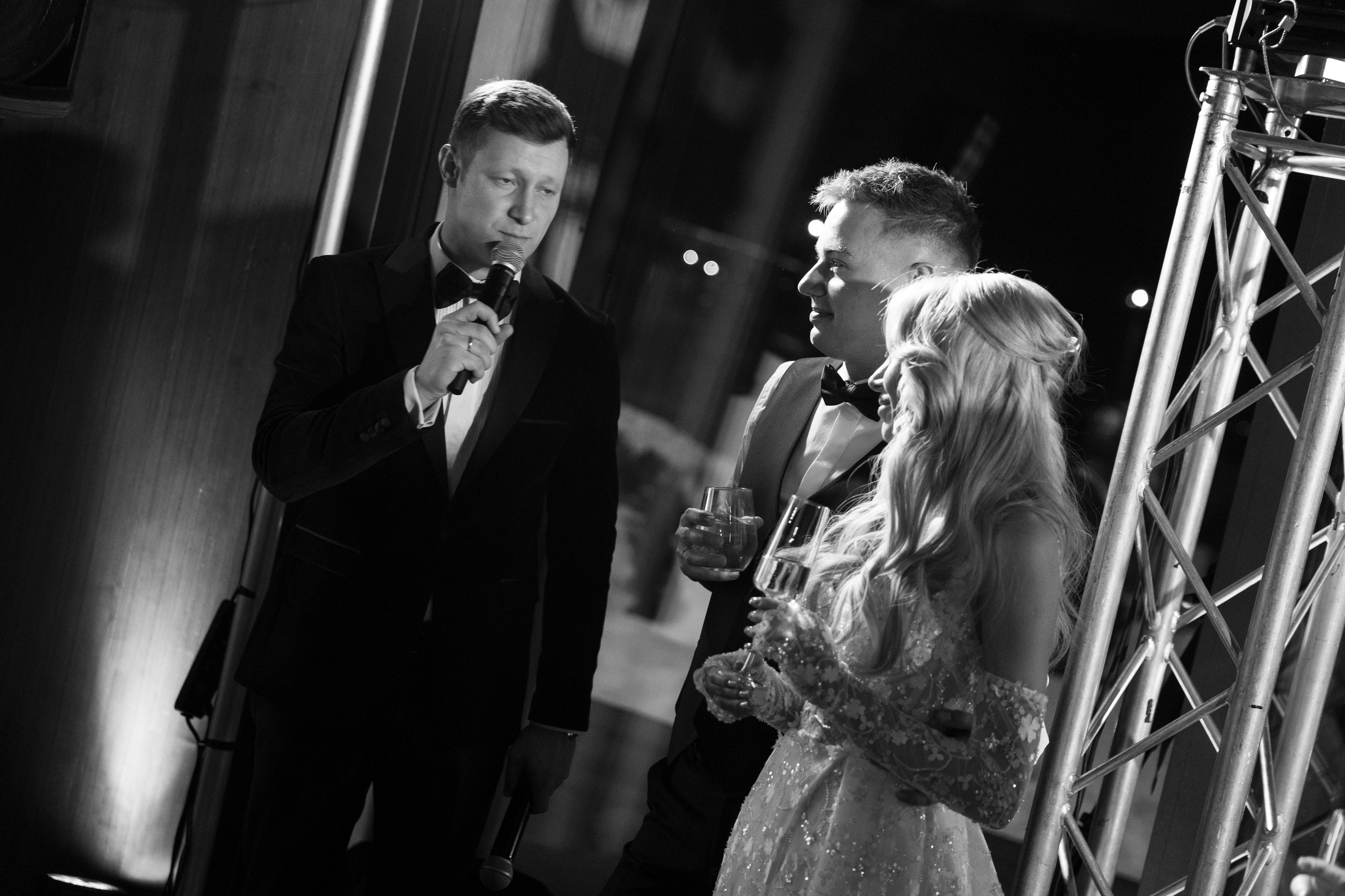 Юлия и Андрей | Свадебный день на 9 человек. Свадебный фотограф Минск РБ