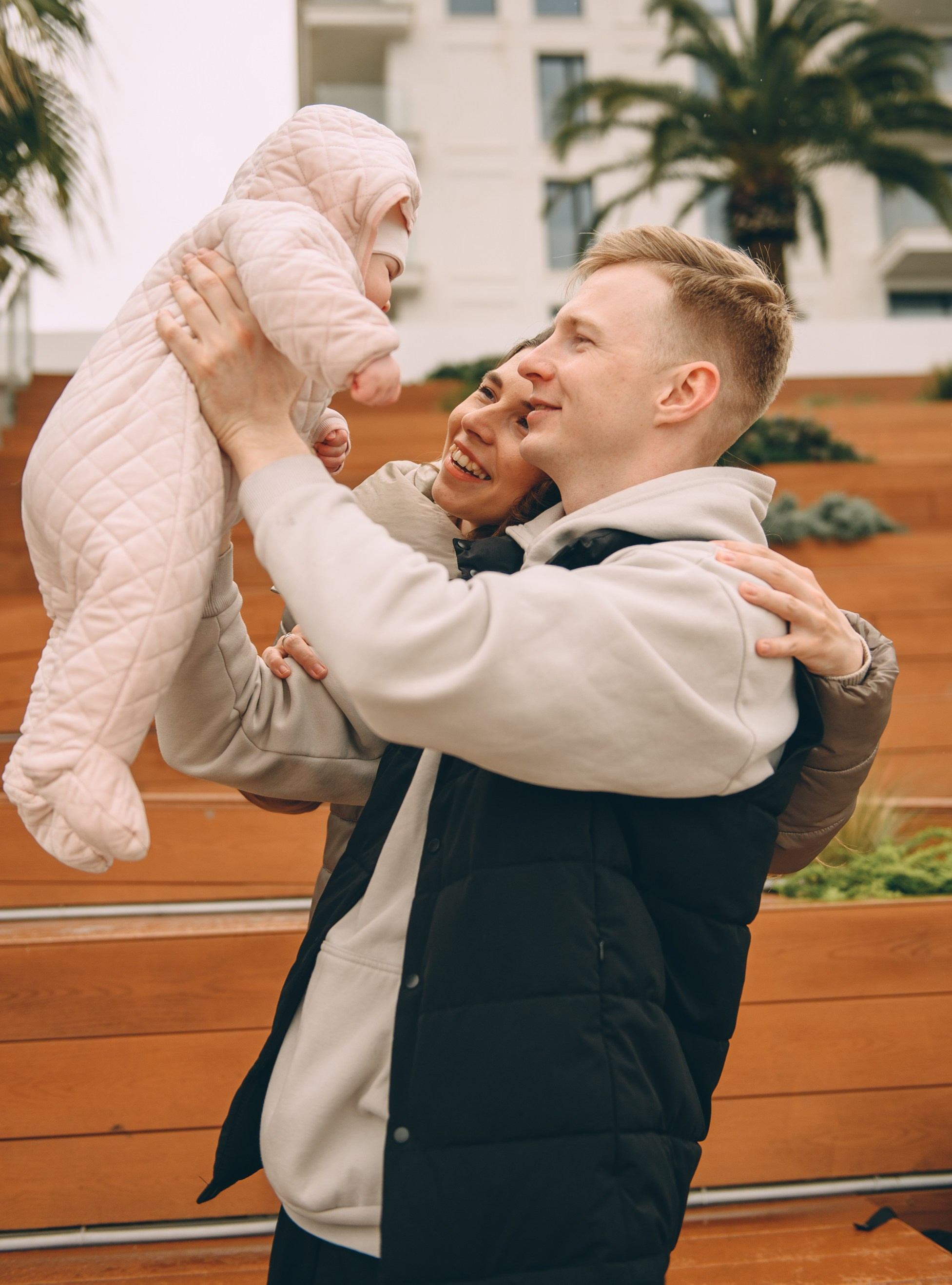 Море зимой, пляж Ривьера. Свадебный и семейный фотограф София Невская