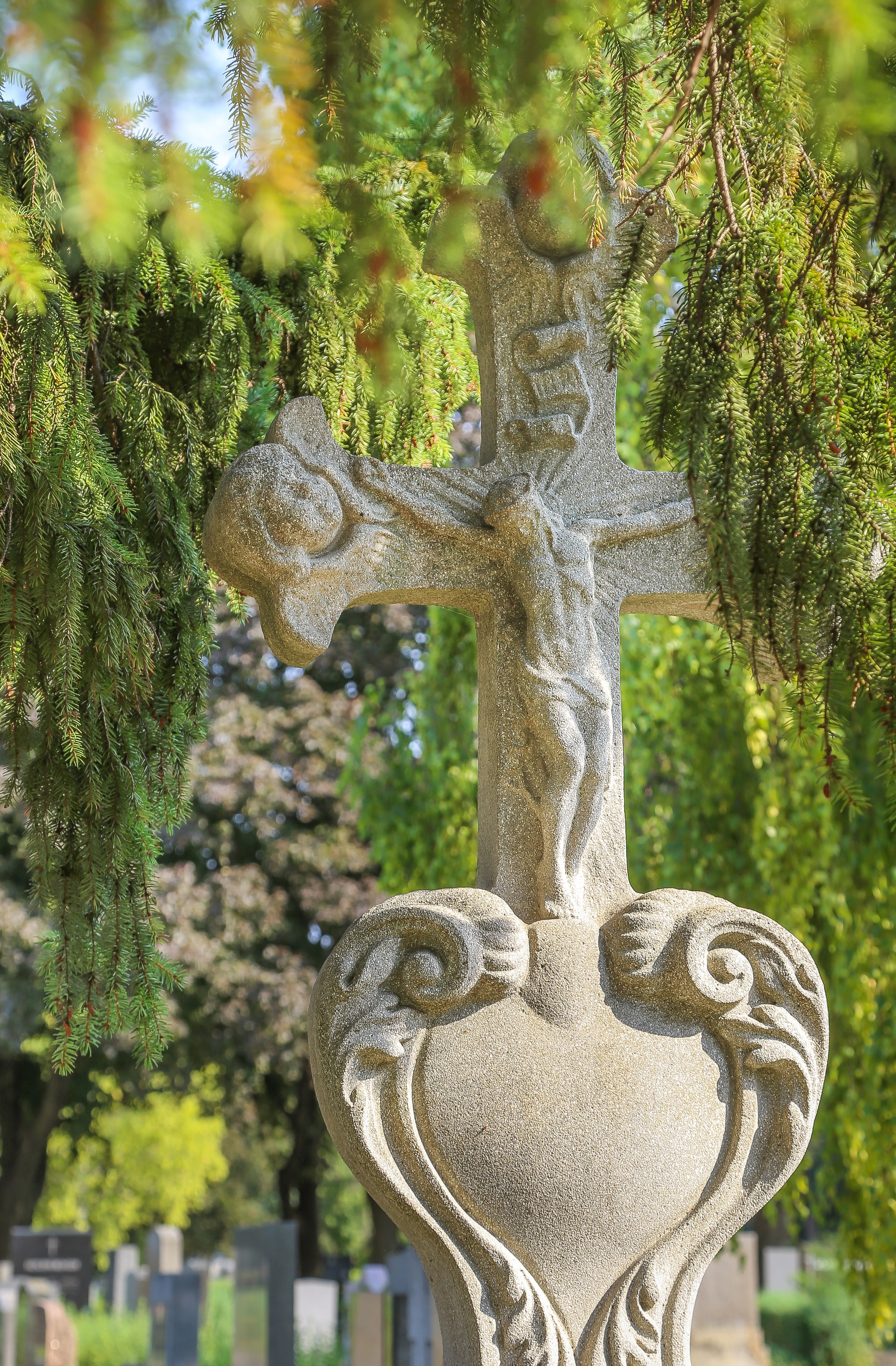 Австрия: Вена — Юденплатц и Центральной кладбище. Дарья Письменюк / Darya Leitstern — фотограф, музыкант, журналист, путешественник