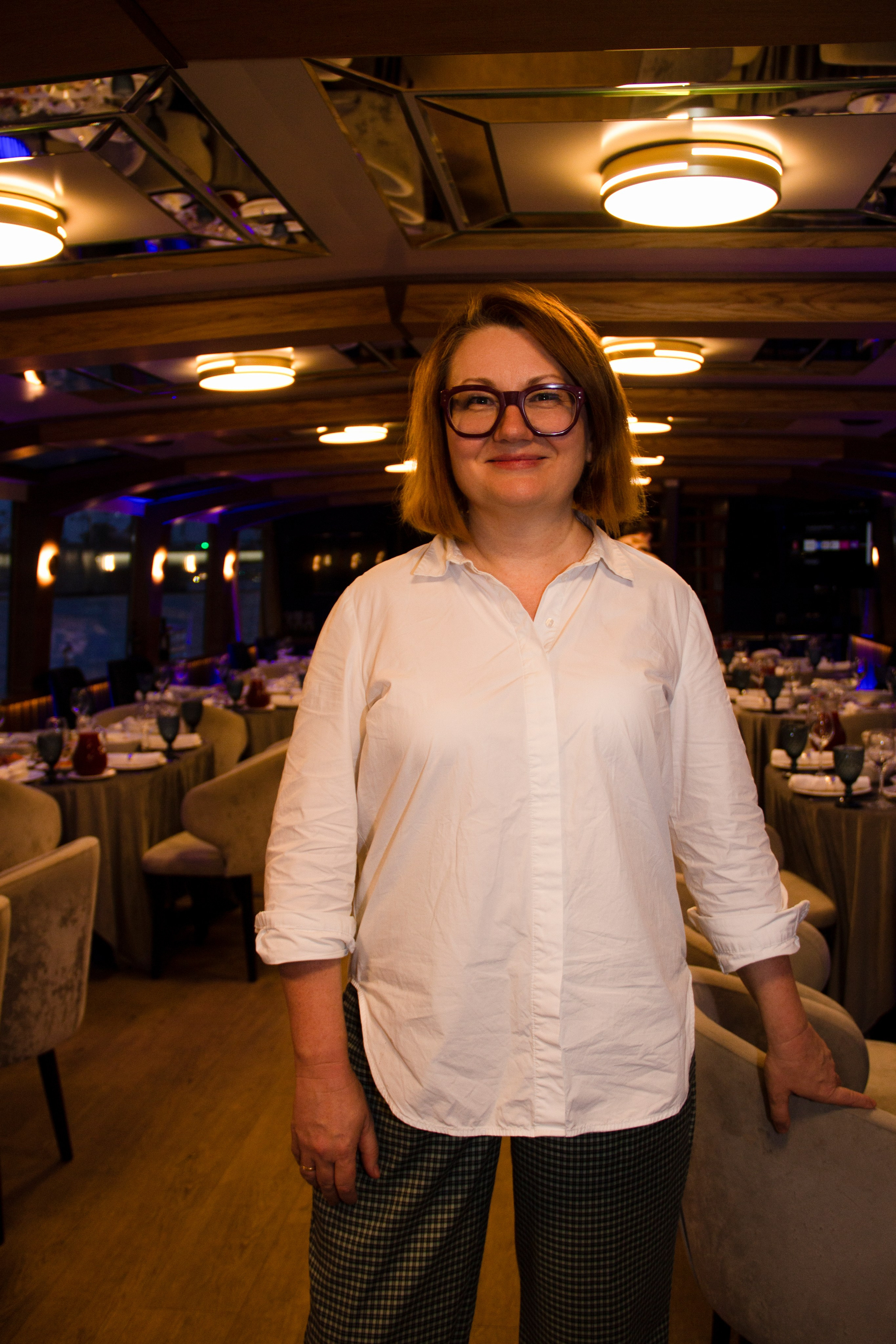 Съемка для сайта аренды катеров в Санкт-Петербурге, подготовка к свадебной прогулке по рекам и каналам. Фотограф в Санкт-Петербурге Смирнова Диана