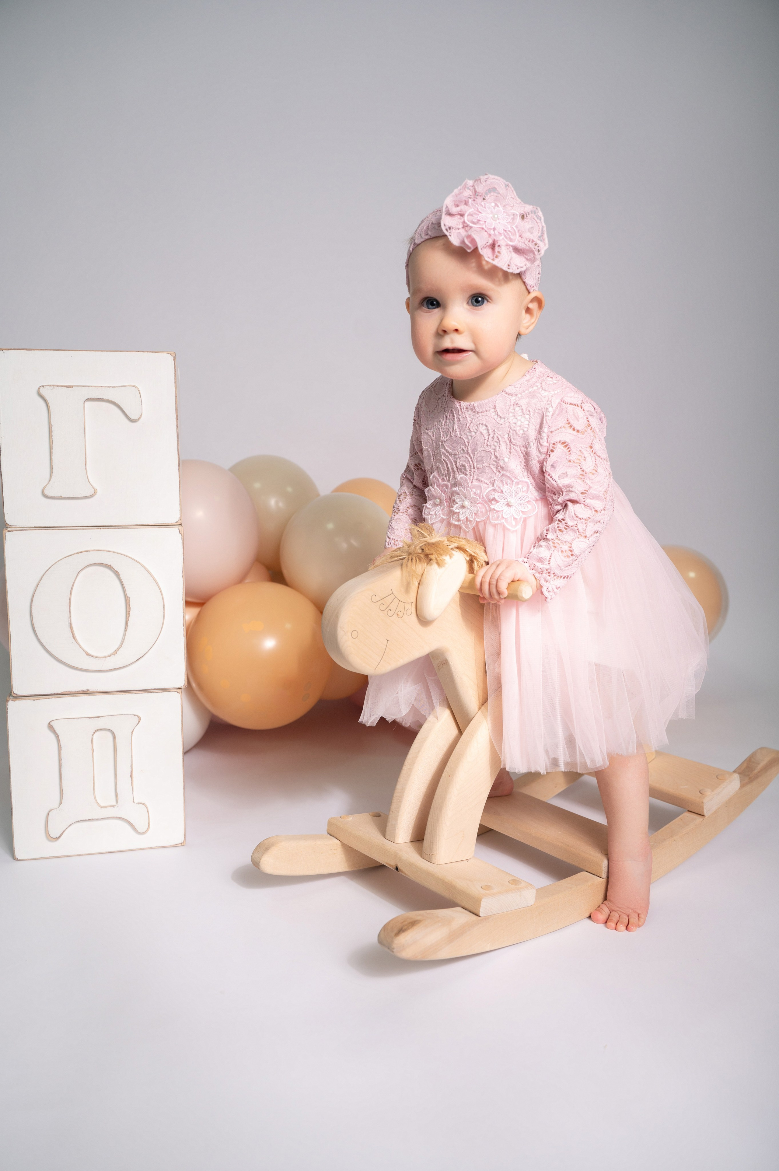 Годовасие в студии. Семейный фотограф в Москве Ольга Барсукова