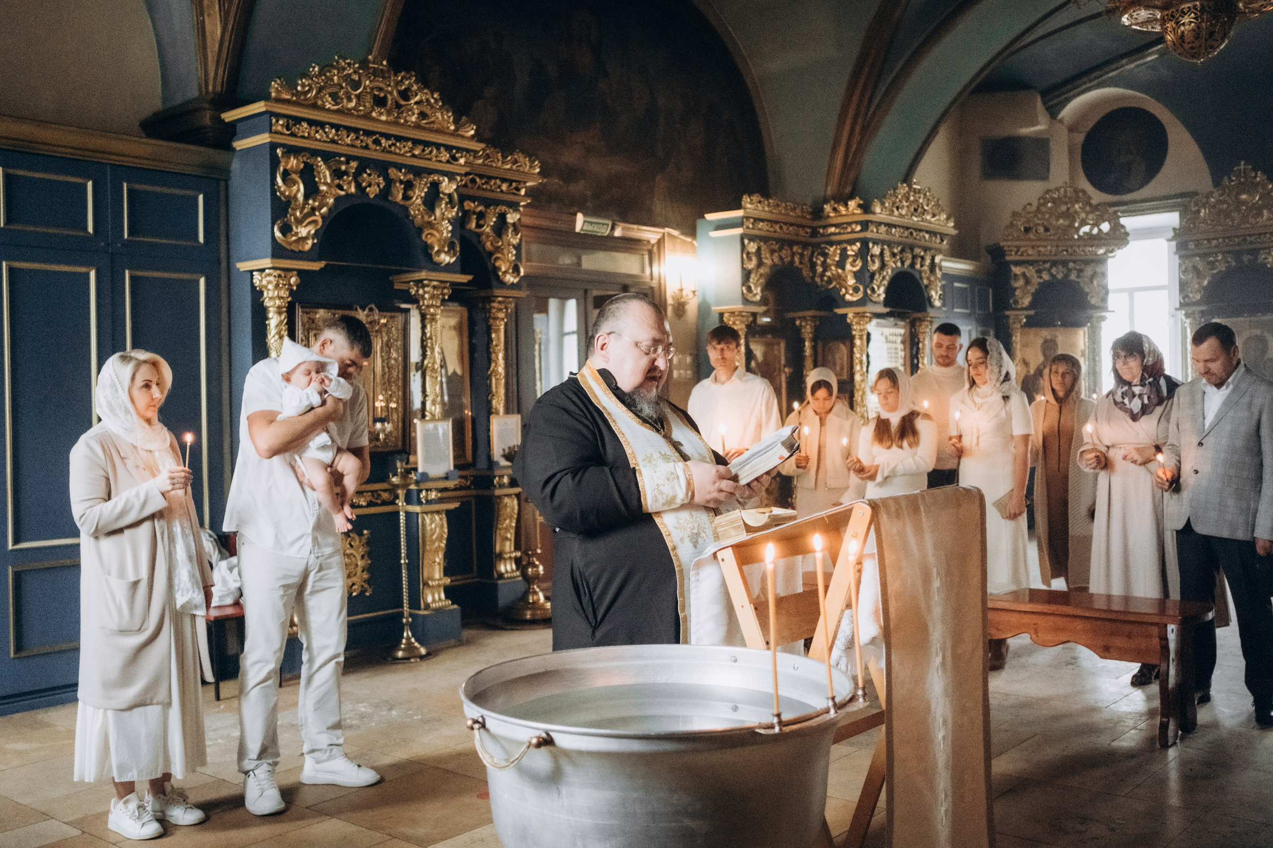 Крещение Киры. Главная