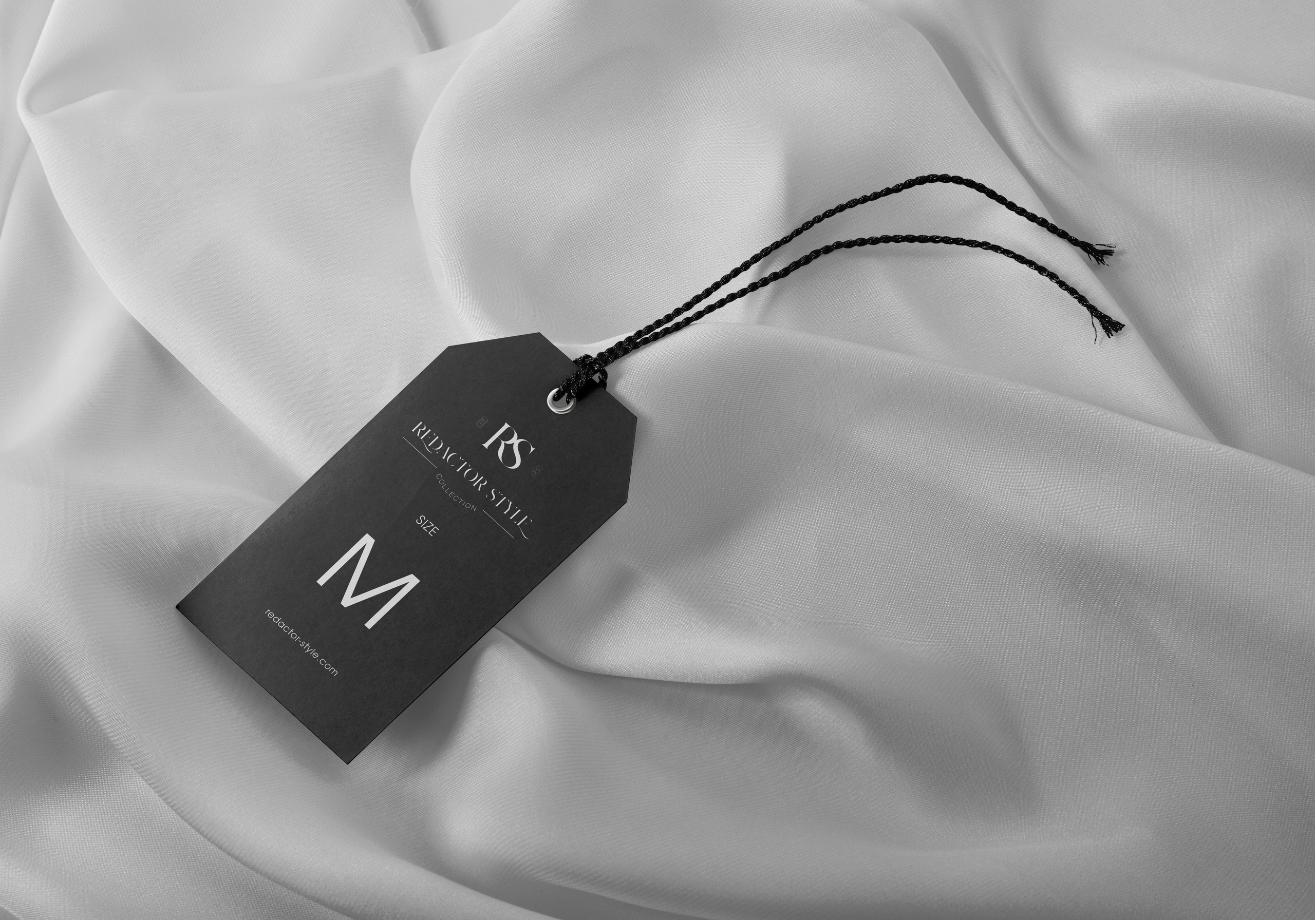 «Redactor Style»  — бренд женской одежды. Лина Ивахник, графический и бренд — дизайнер