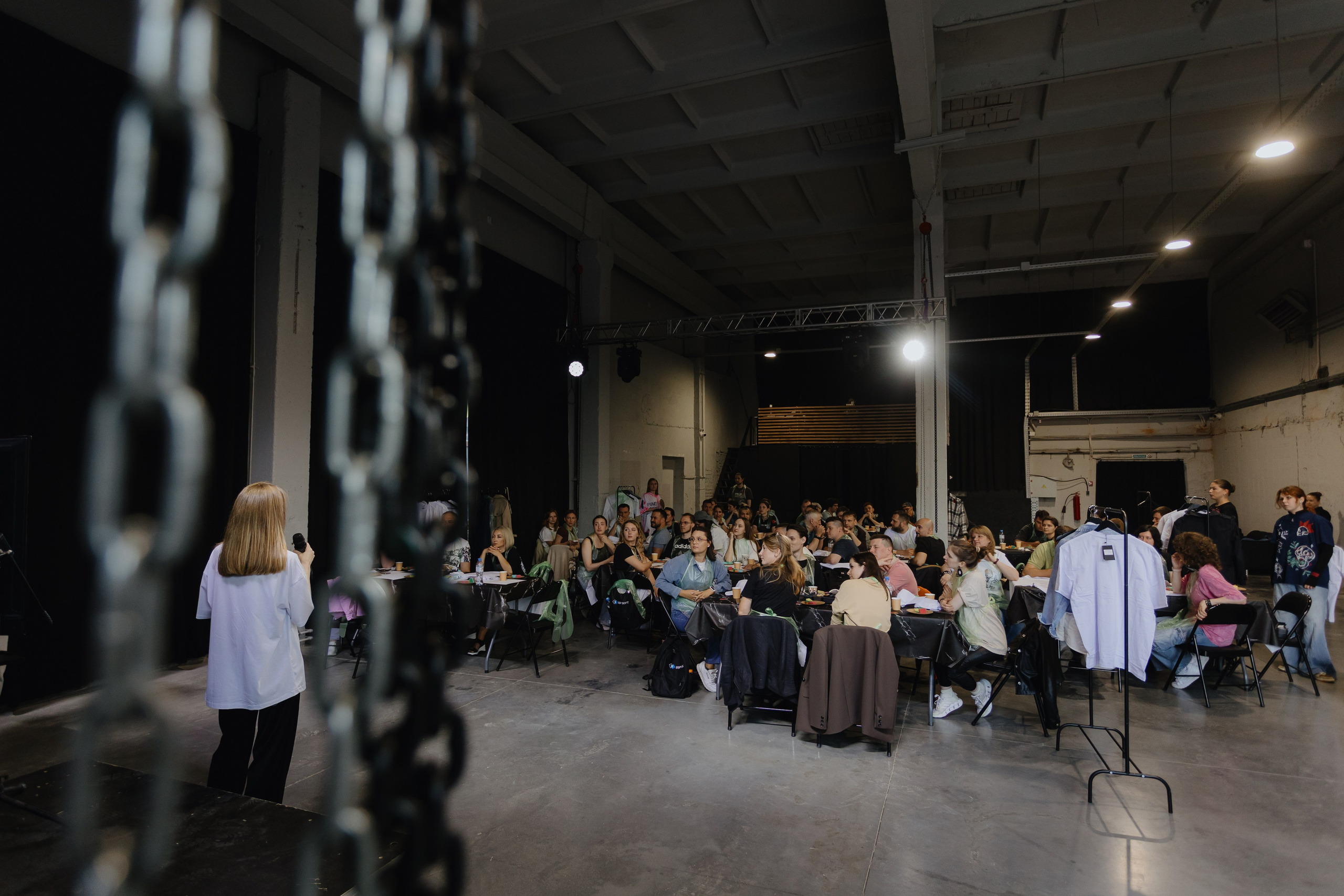 Творческие мастер-классы. ART.KARAS — студия кастомизации одежды и арт-мероприятий