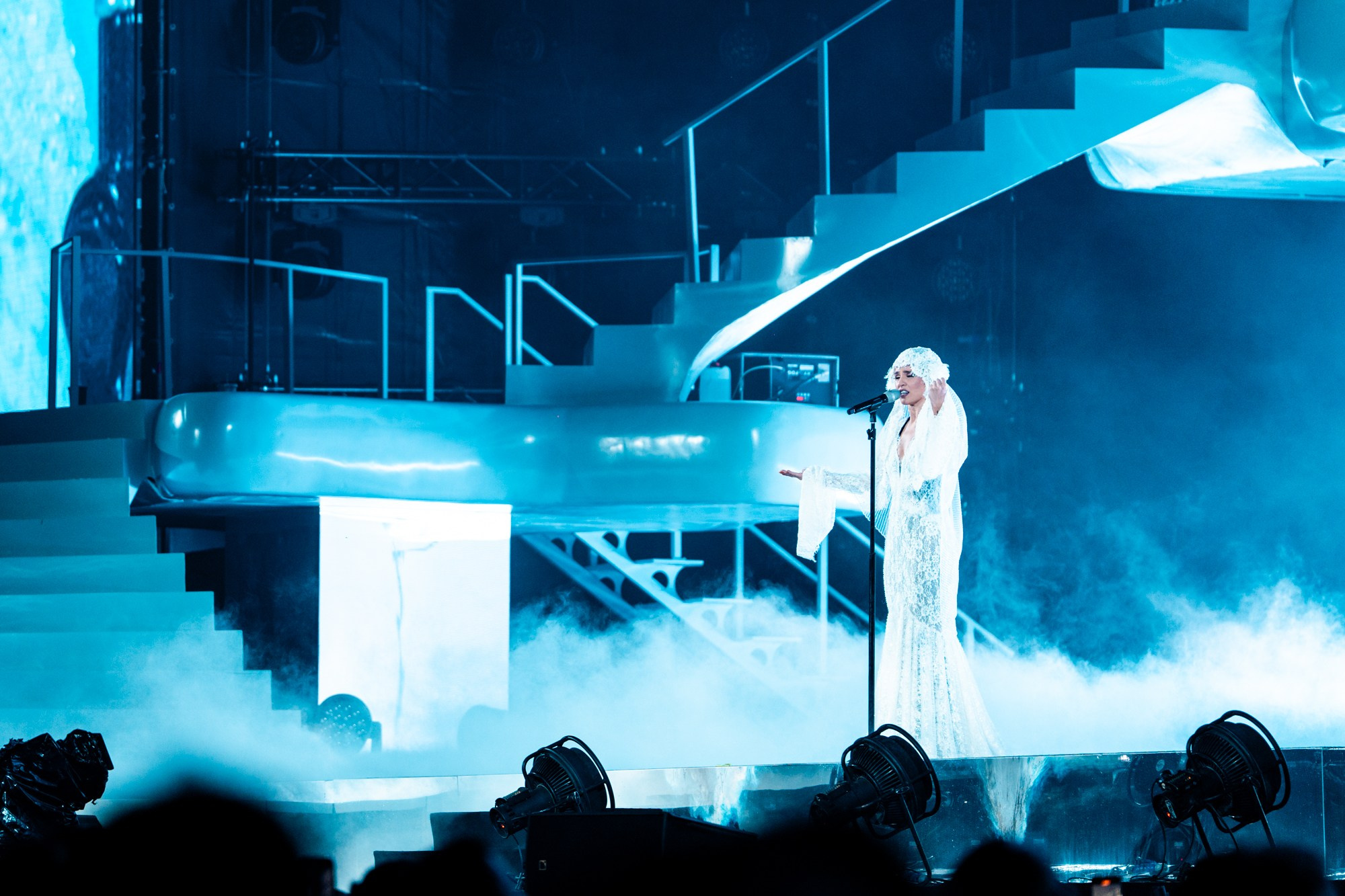 Zivert. Магия музыки в кадре: Концертная Фотография