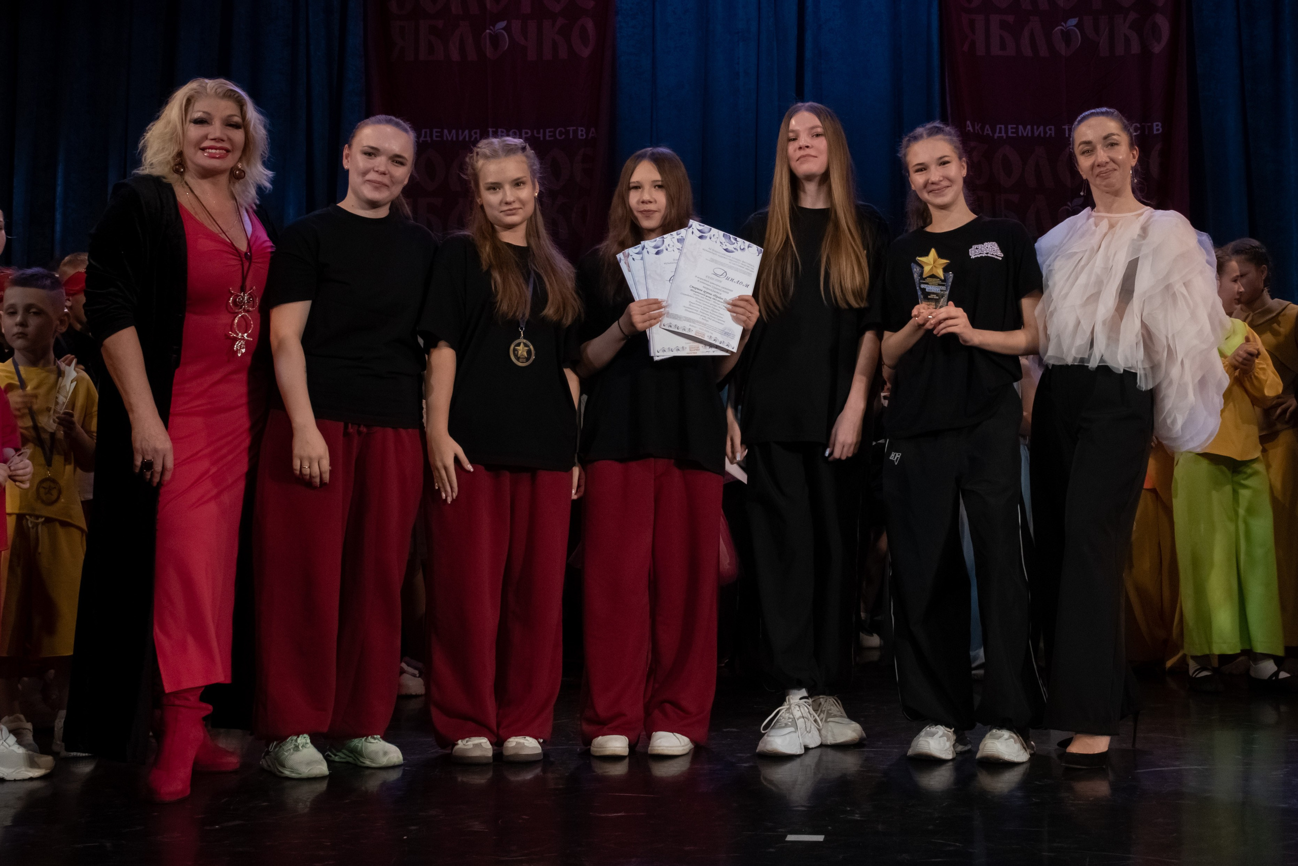 7 декабря, г. Выборг. Золотое яблочко