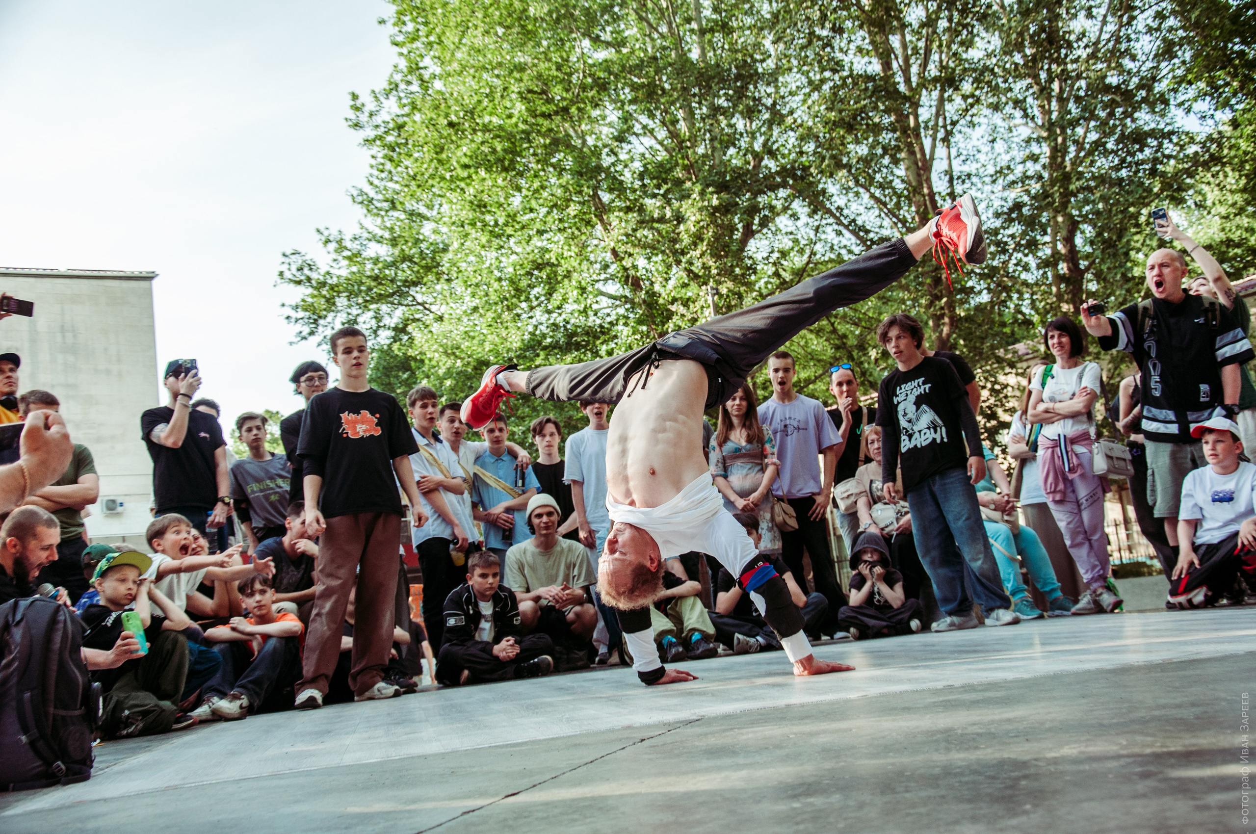 Граффити и брейкинг. Репортажный фотограф в Симферополе Зареев Иван
