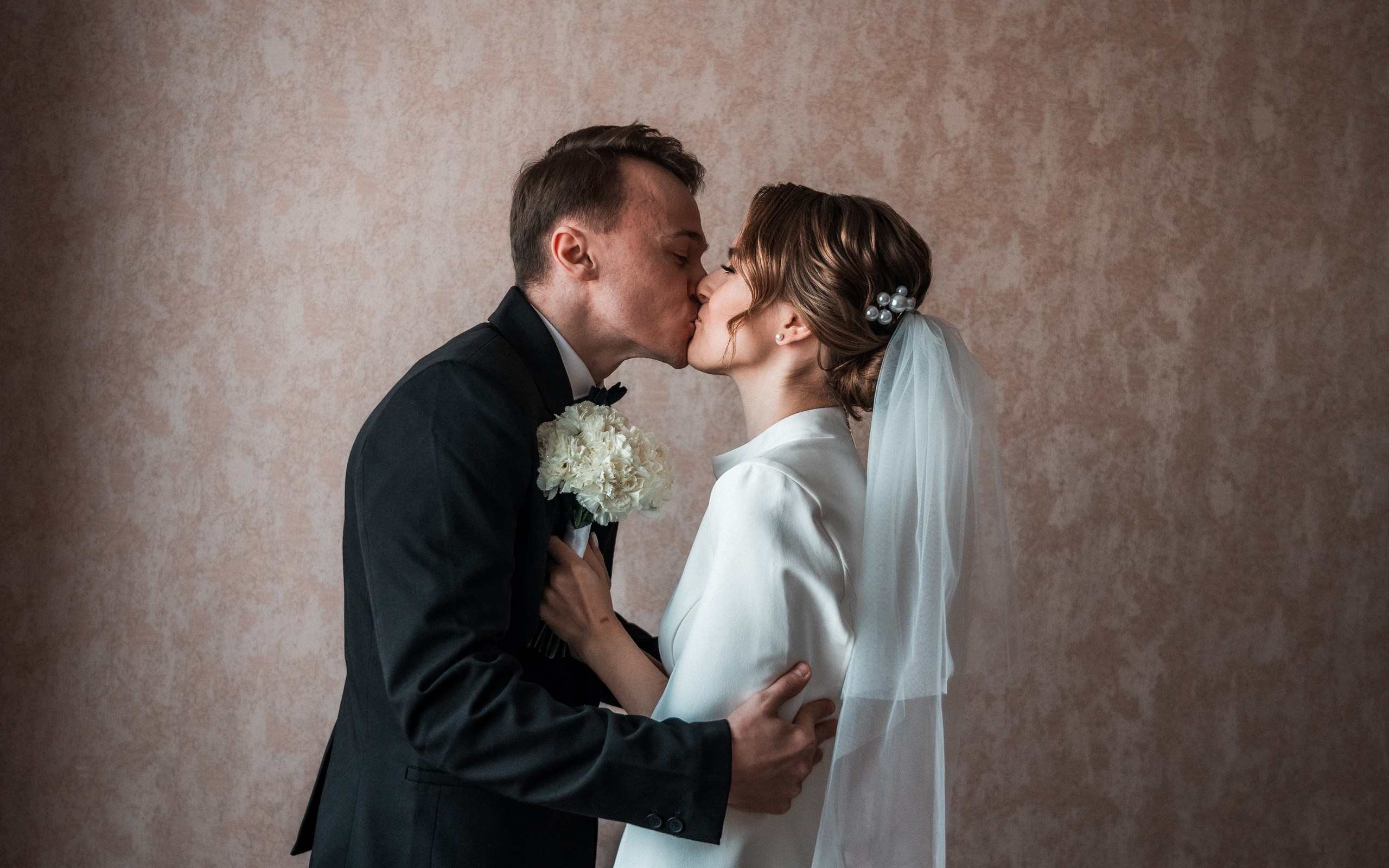 Елизавета и Михаил. Свадебная история · Воронеж. Артём Костин — свадебный видеограф в Воронеже | KOSTIN EDIT