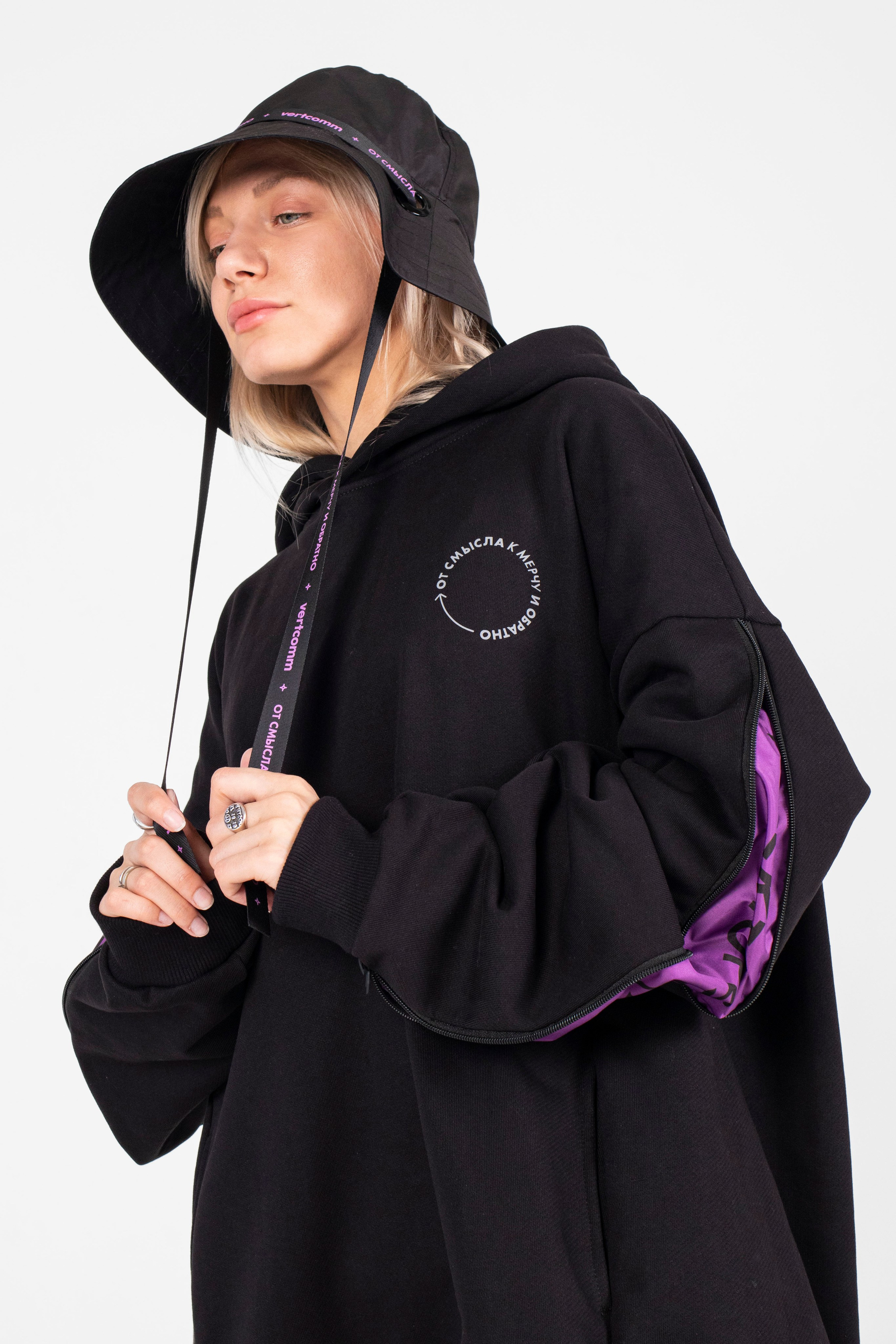 Vertcomm мерч. Романова Александра фотограф в Москве