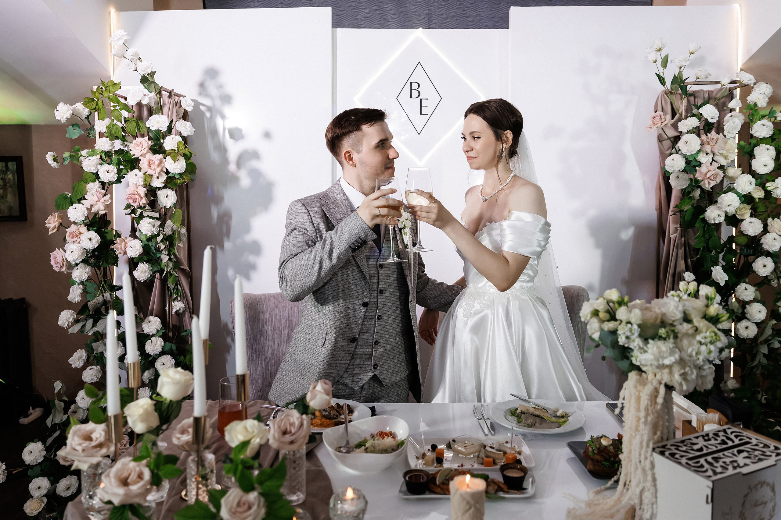 Екатерина и Владислав. Свадебный фотограф в Пскове и Санкт-Петербурге | Анна Голикова