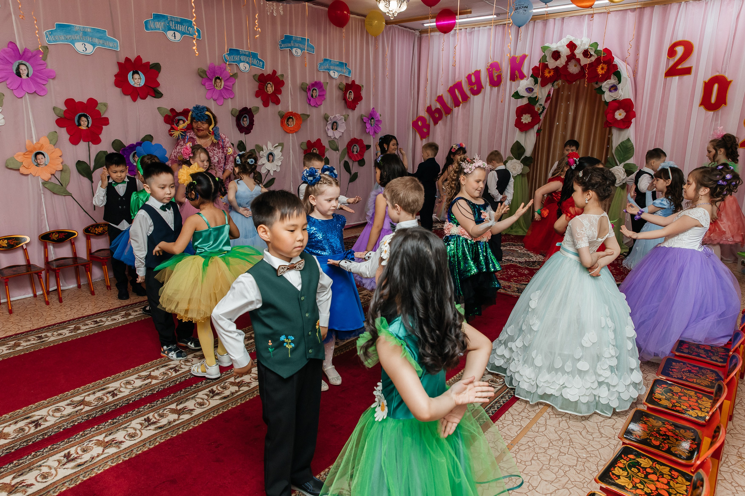 Выпускной Солнышко 2023. Воронистая Анастасия. Фотограф Якутия, Томпонский район