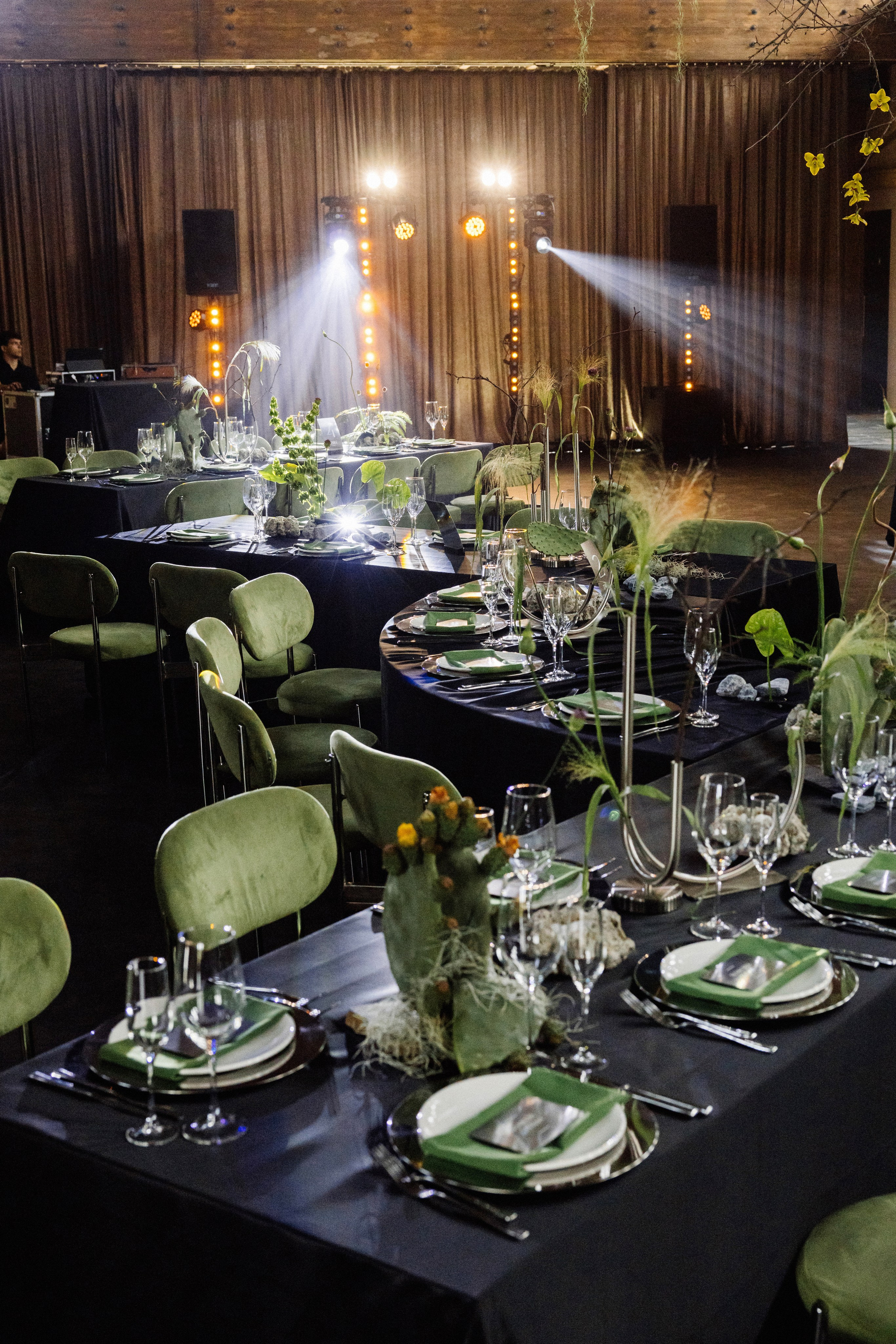 @avtors.agency. Свадебный и репортажный фотограф в Москве Владимир Сергеев | Naysaikolo